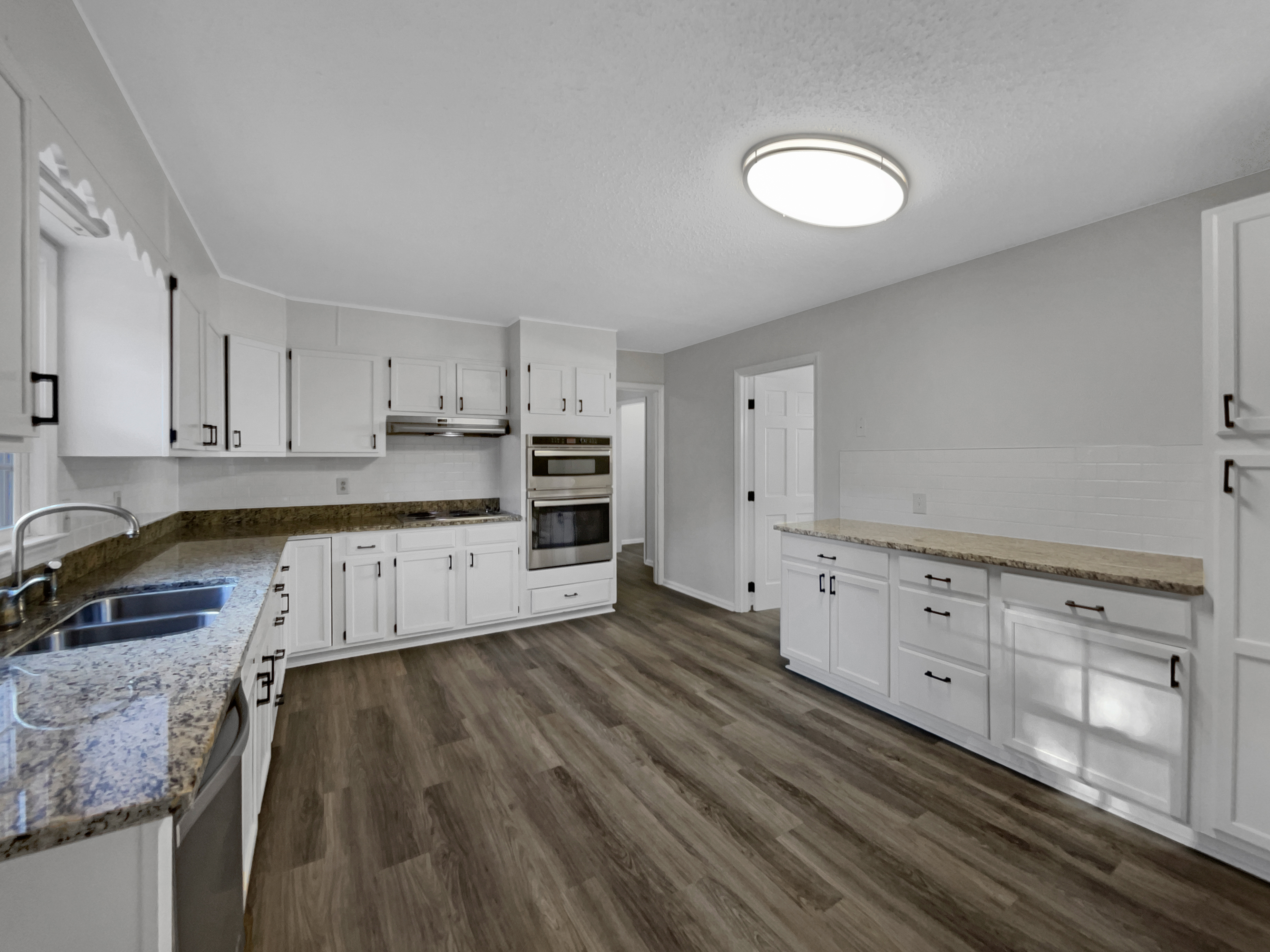 Photo 2 of 25 of 6219 Boykin Spaniel Rd, Charlotte, NC