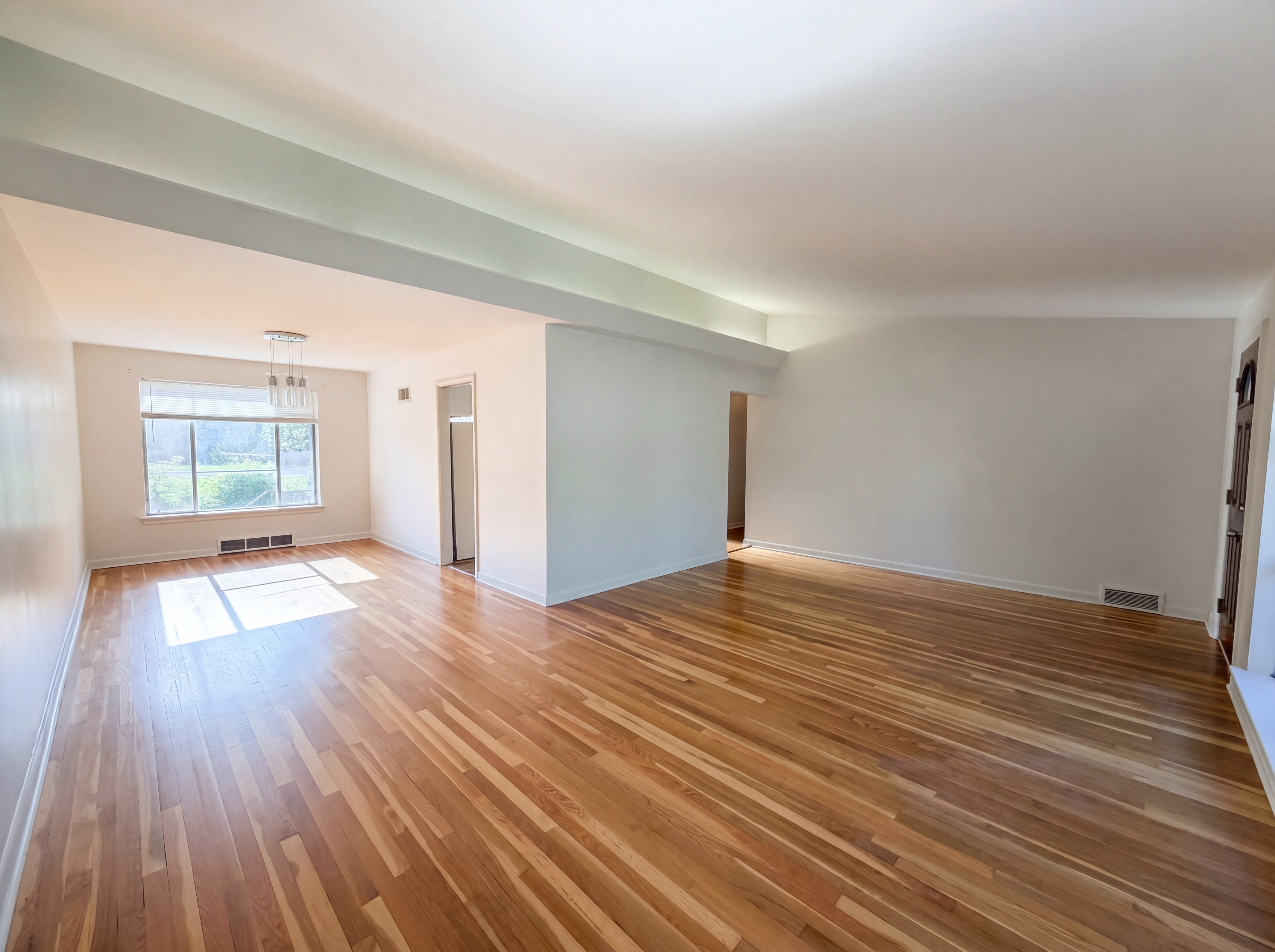 Photo 8 of 18 of 1136 Burch Ln, Saint Louis, MO