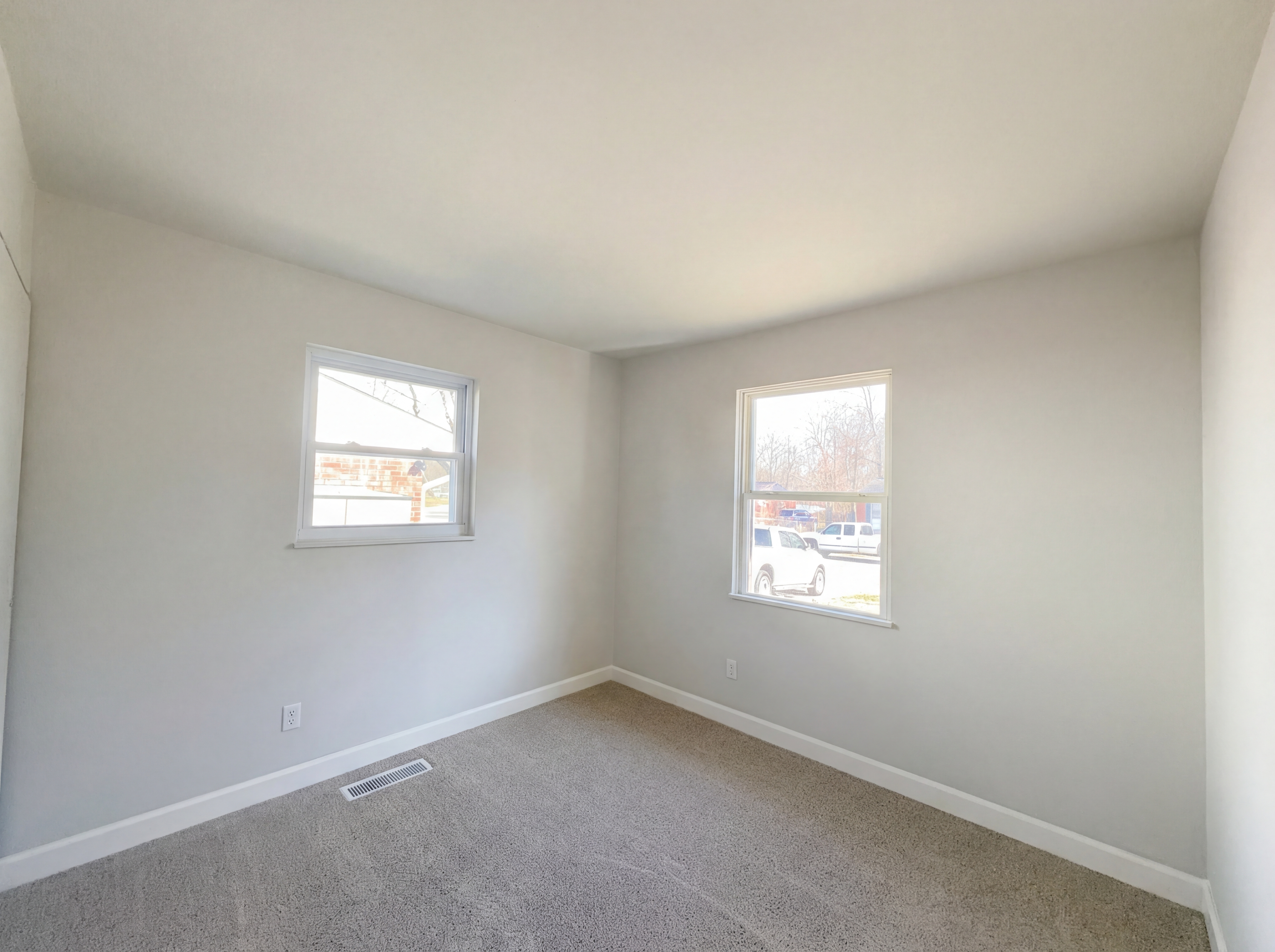 Photo 16 of 20 of 1858 Aspenhill Dr, Cincinnati, OH