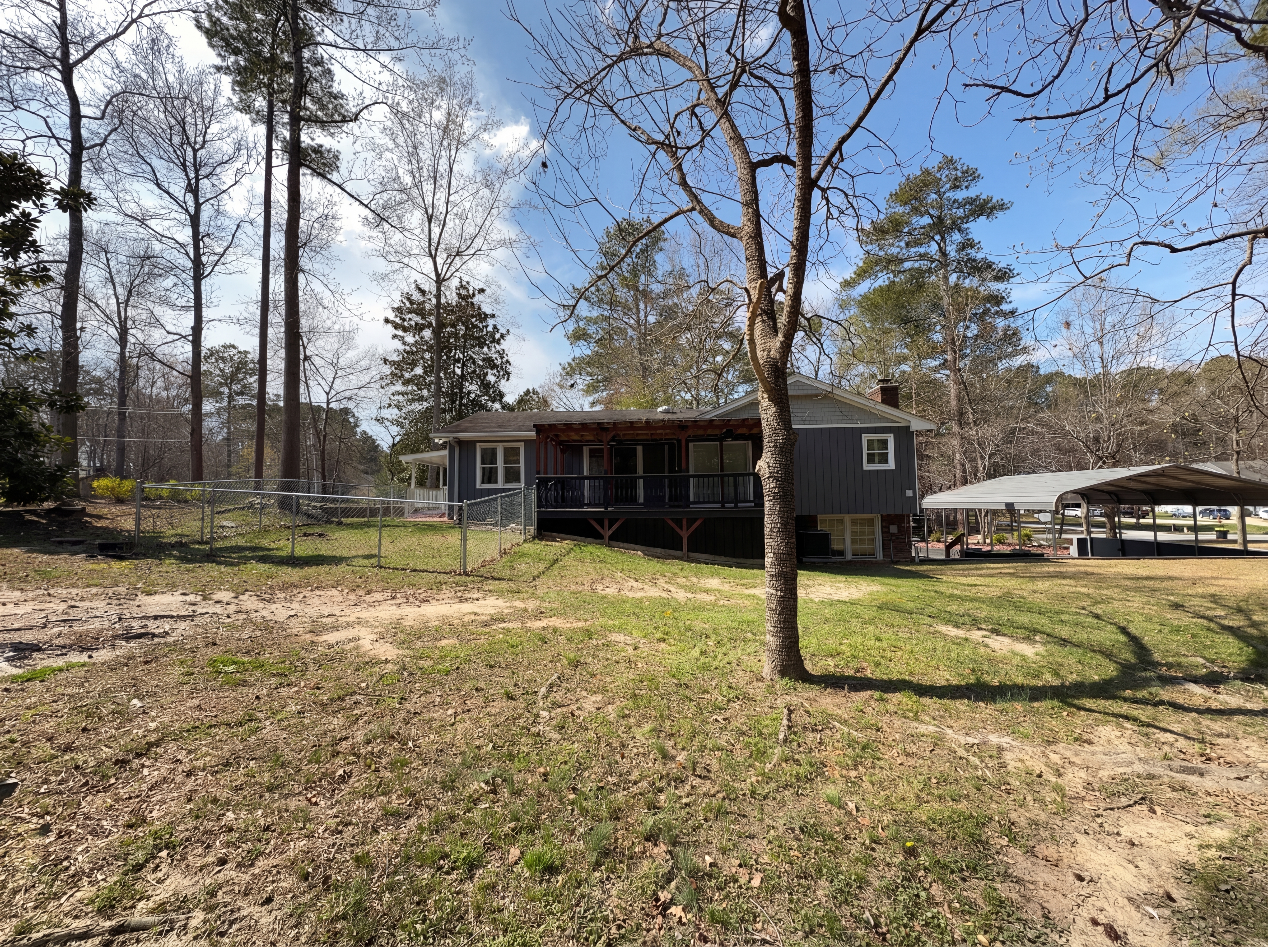 Photo 5 of 19 of 524 Green Willow Cir, Wendell, NC