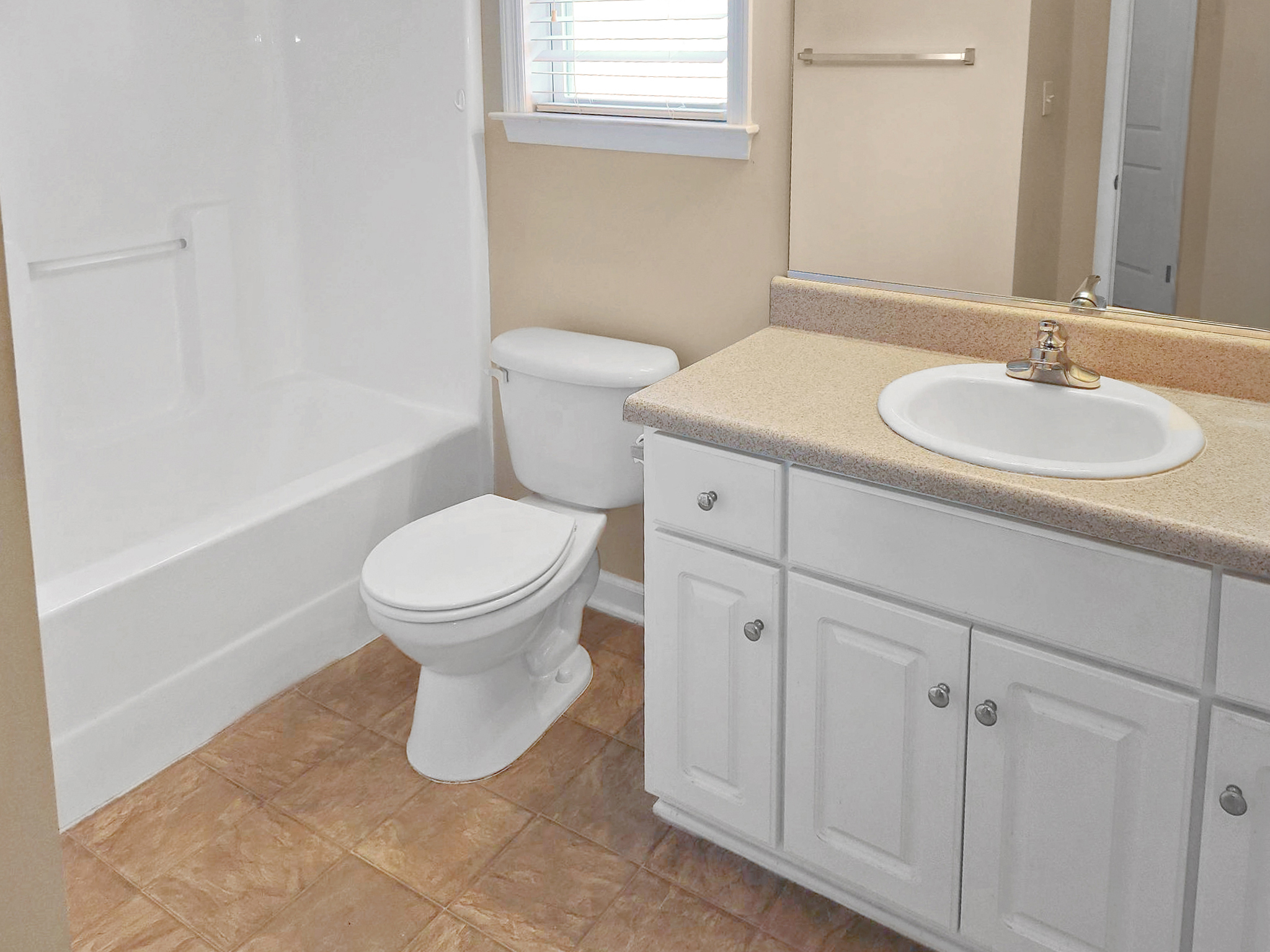 Photo 10 of 18 of 2819 Burdette Dr, Augusta, GA