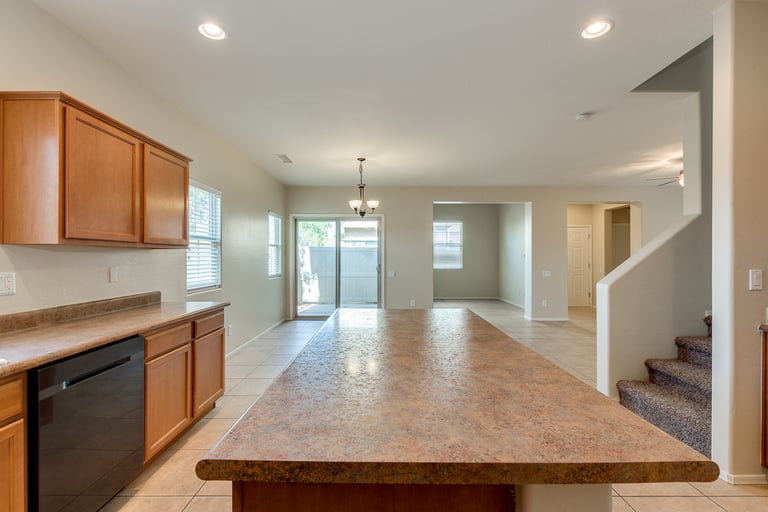 Photo 8 of 26 - 8351 W Vernon Ave, Phoenix, AZ 85037
