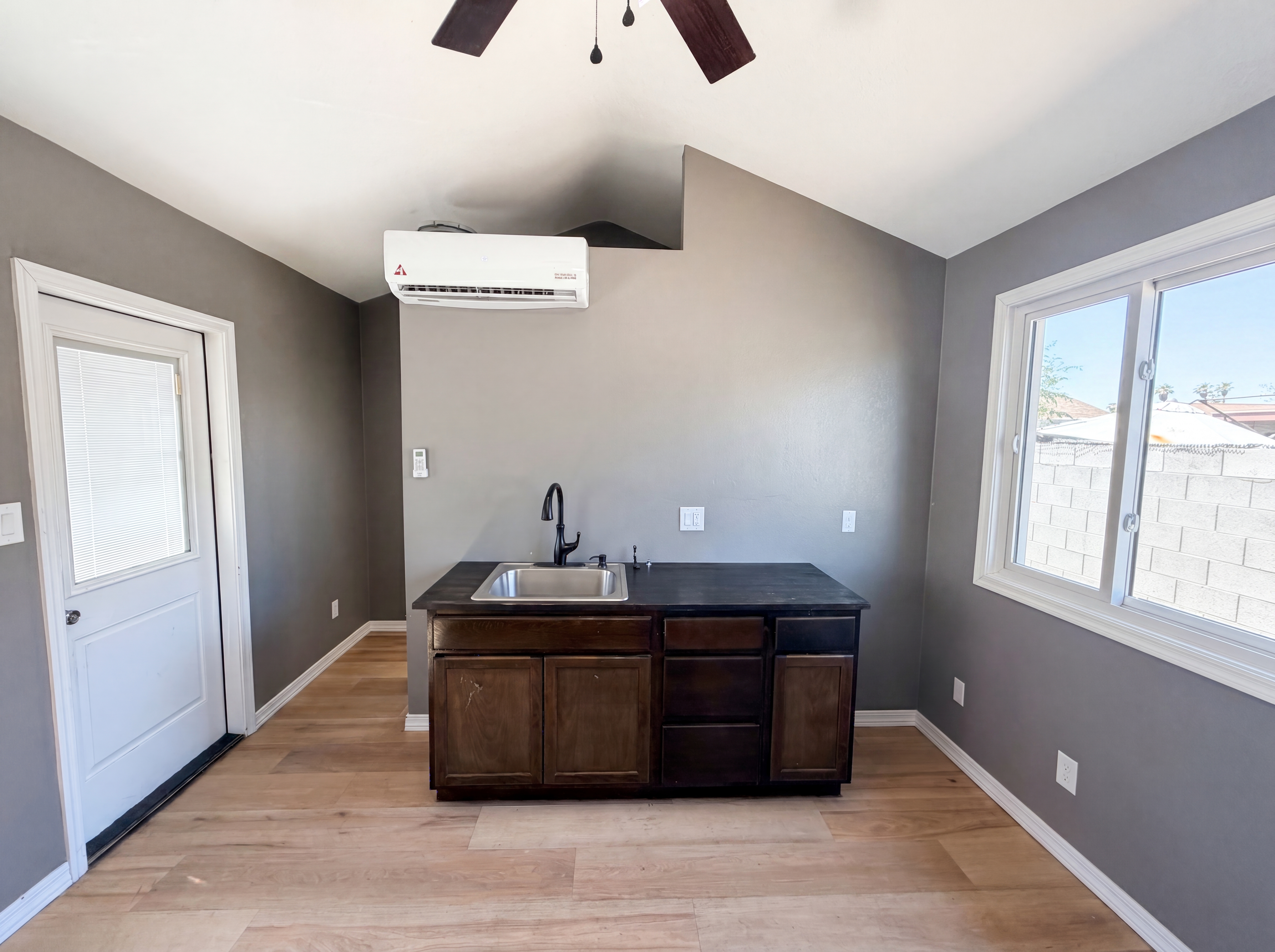 Photo 18 of 24 of 6703 W Sierra St, Peoria, AZ