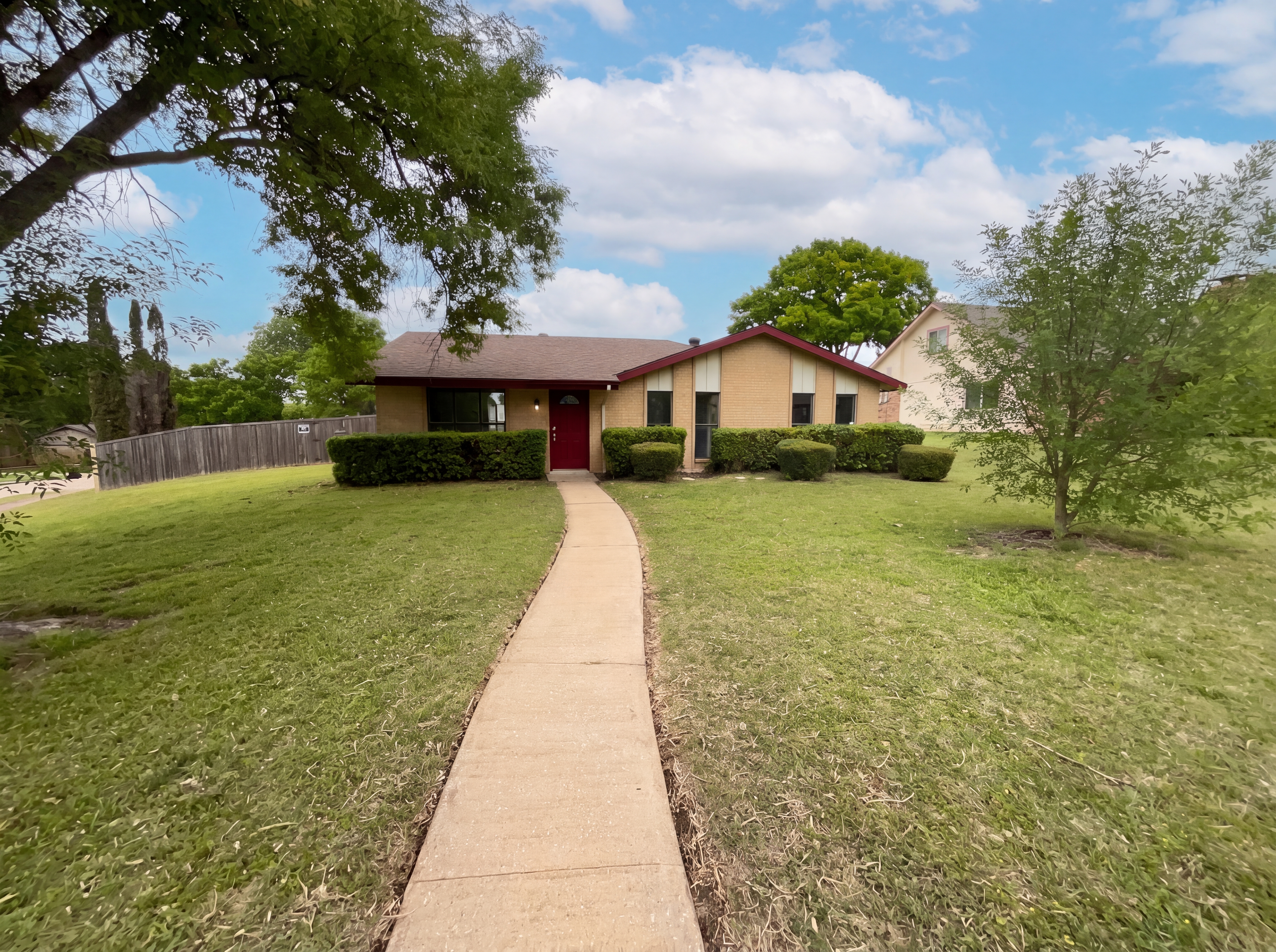 Photo 15 of 16 of 3801 Grecian Ct, Plano, TX