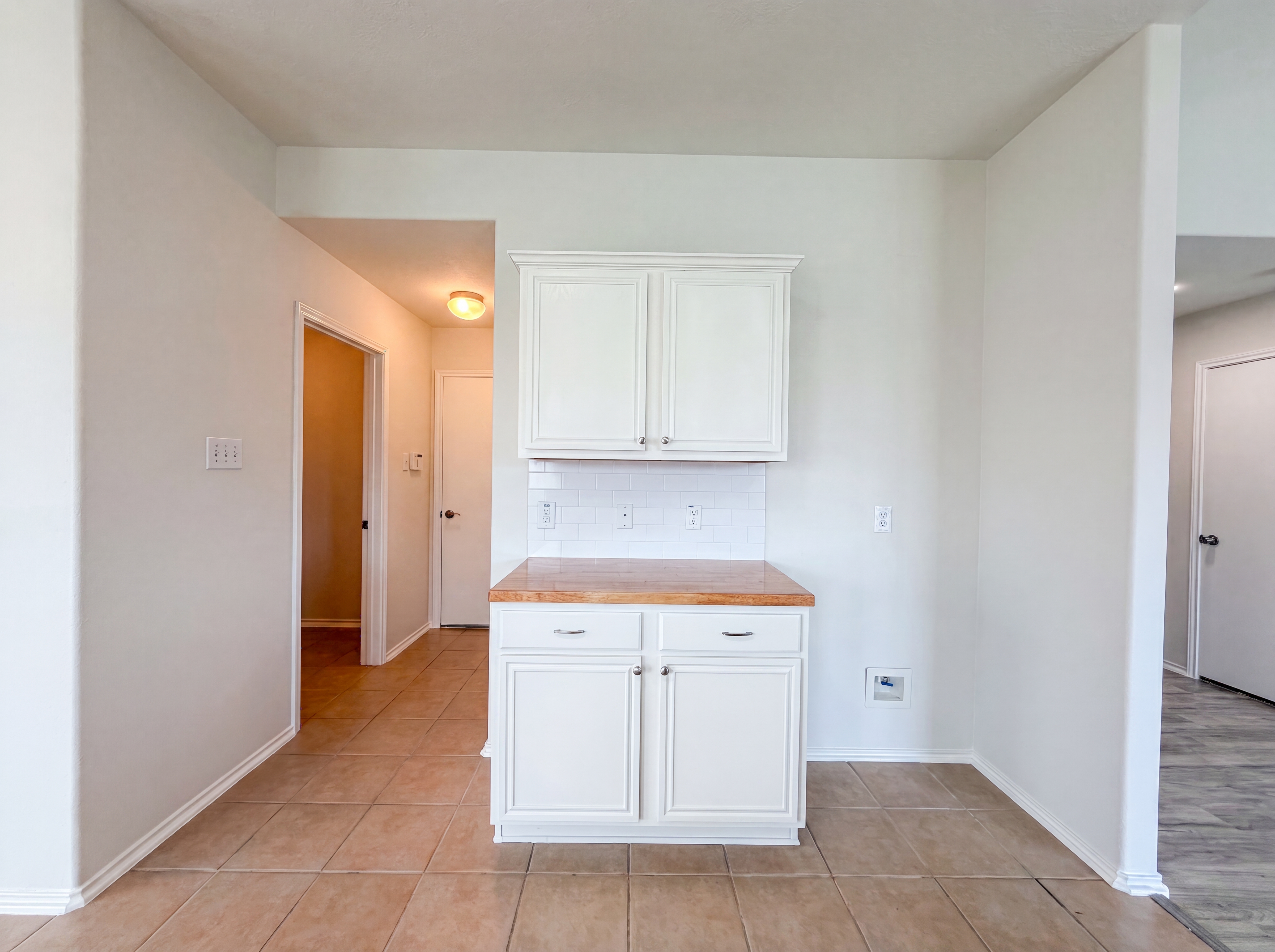 Photo 12 of 22 of 20615 Sandy Bay Ln, Katy, TX