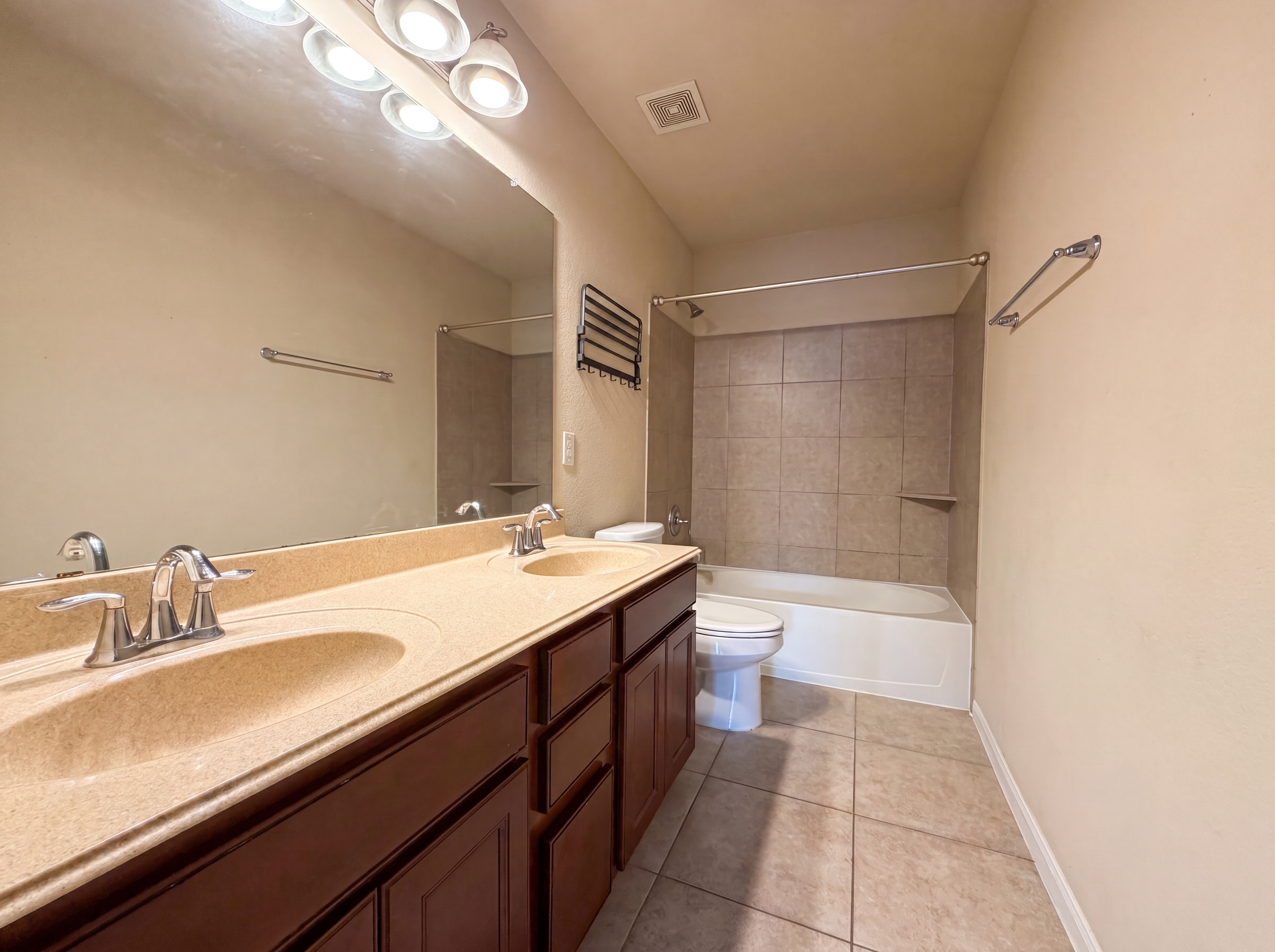 Photo 14 of 21 of 9965 Boulder Bend Ln, Brookshire, TX