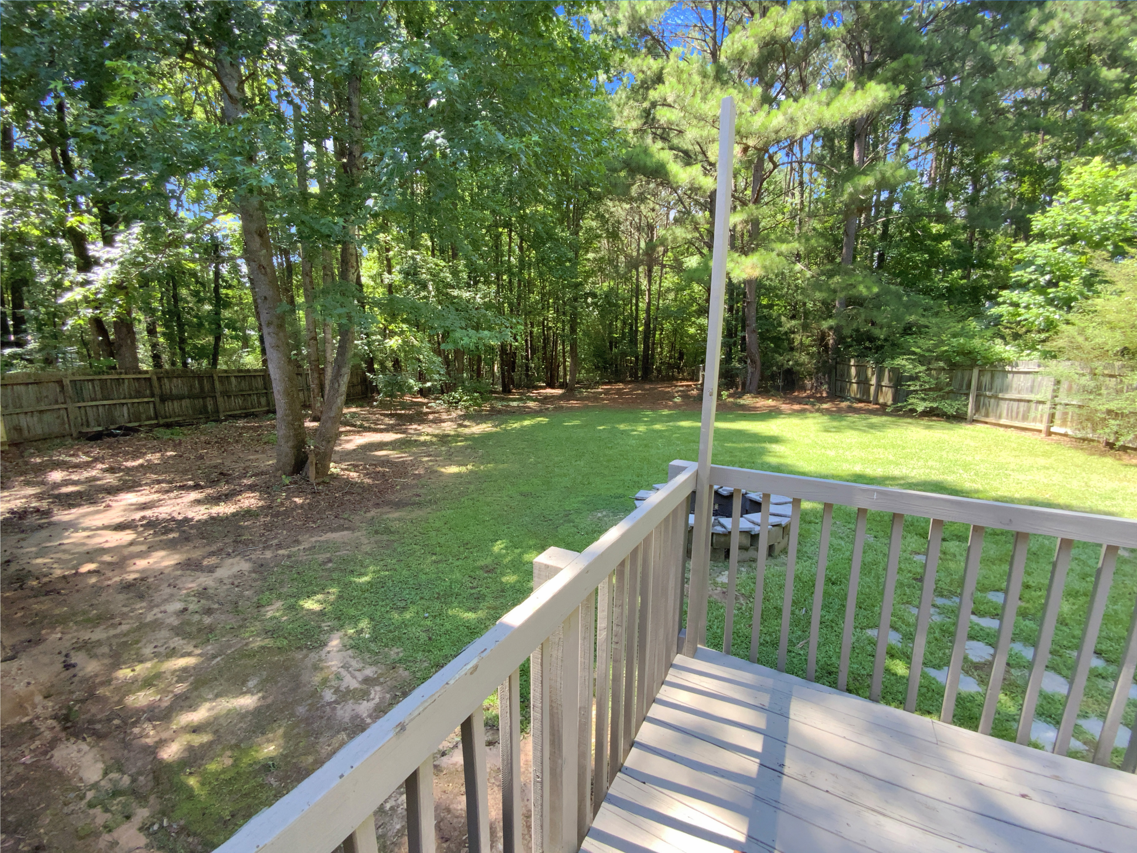 Photo 18 of 19 of 131 Morningside Dr, Jackson, GA