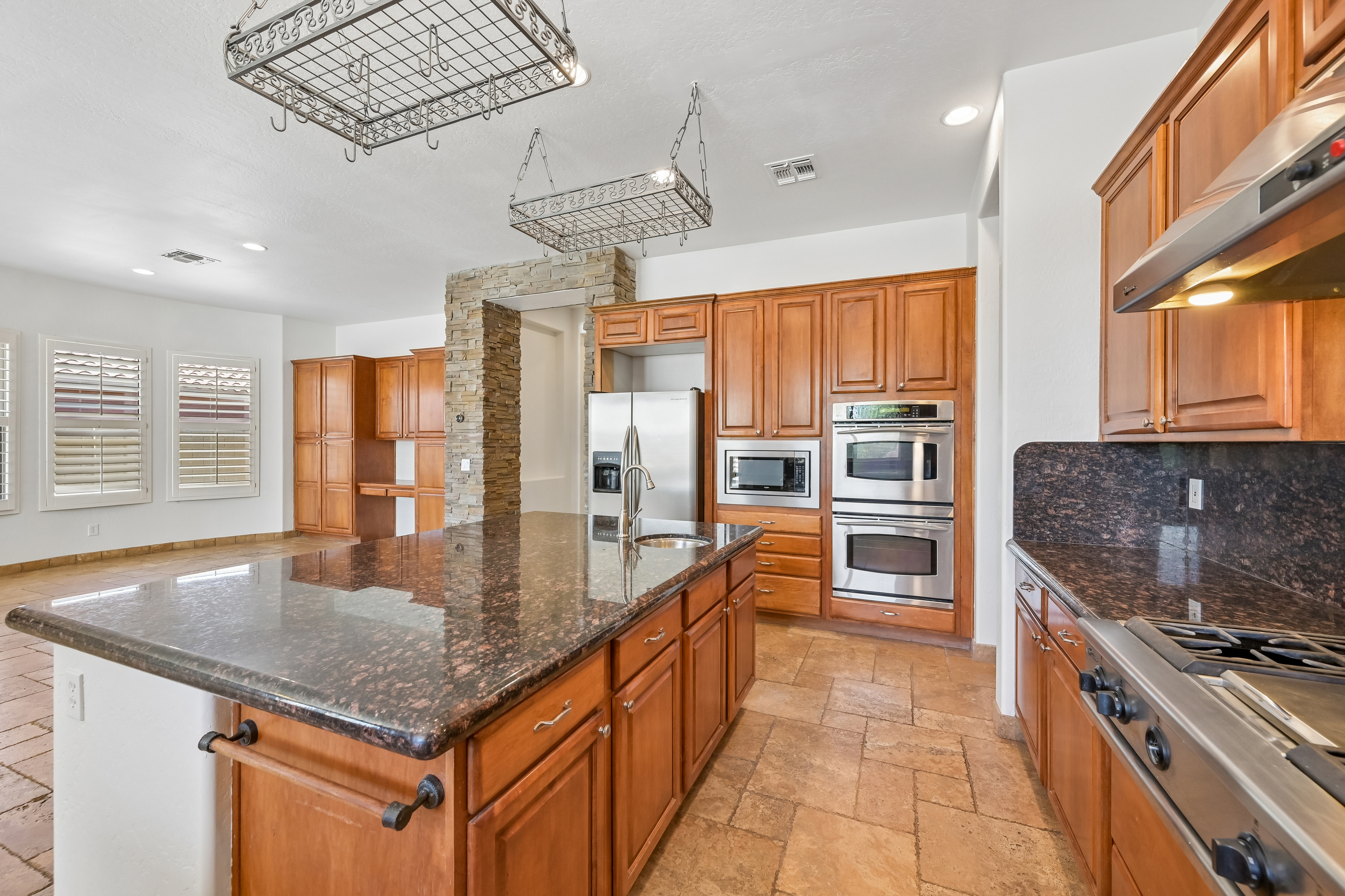 Photo 118 of 122 of 40003 N Majesty Trl, Anthem, AZ