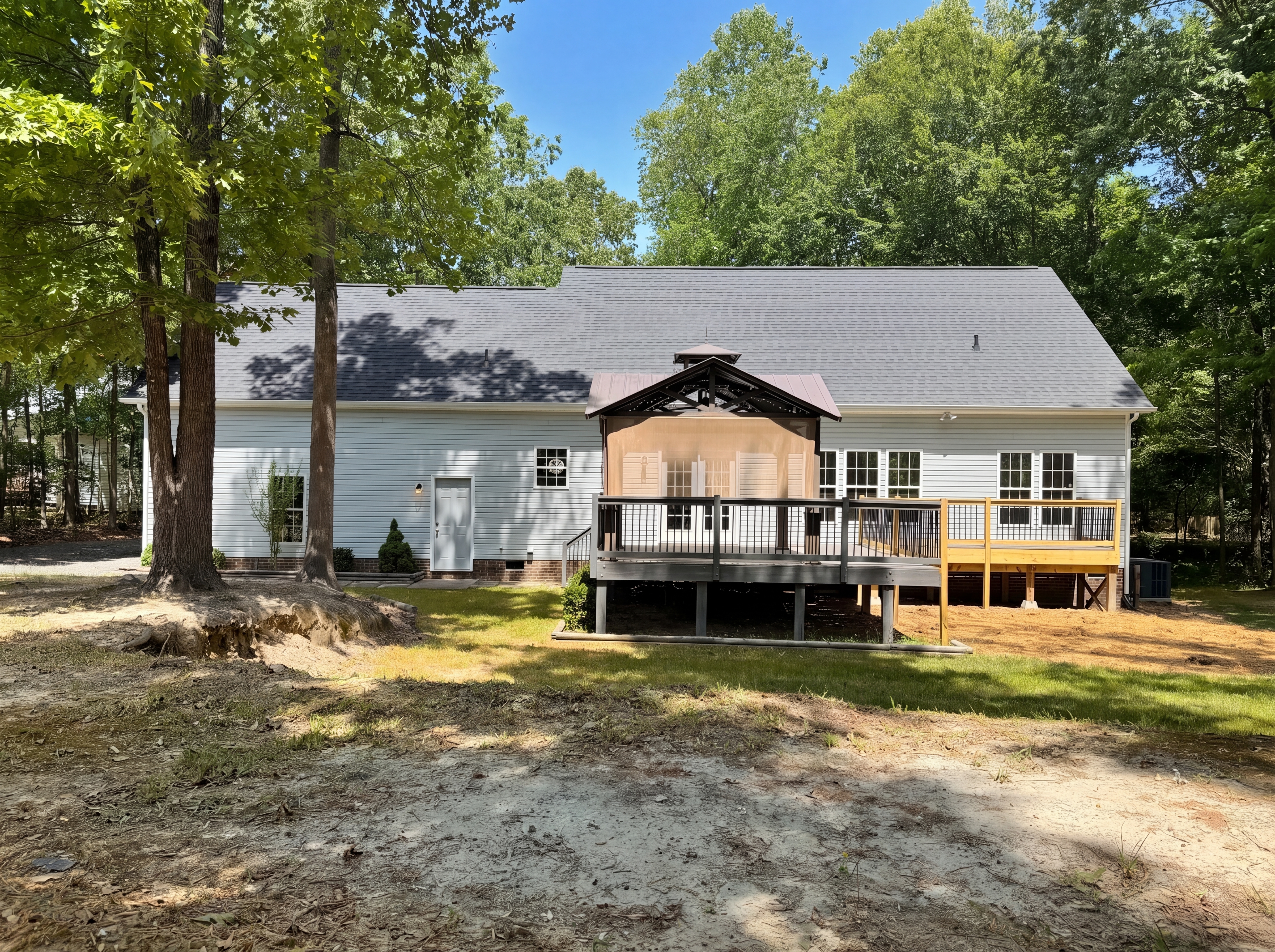 Photo 5 of 28 of 109 Rockrose Ave, Clayton, NC