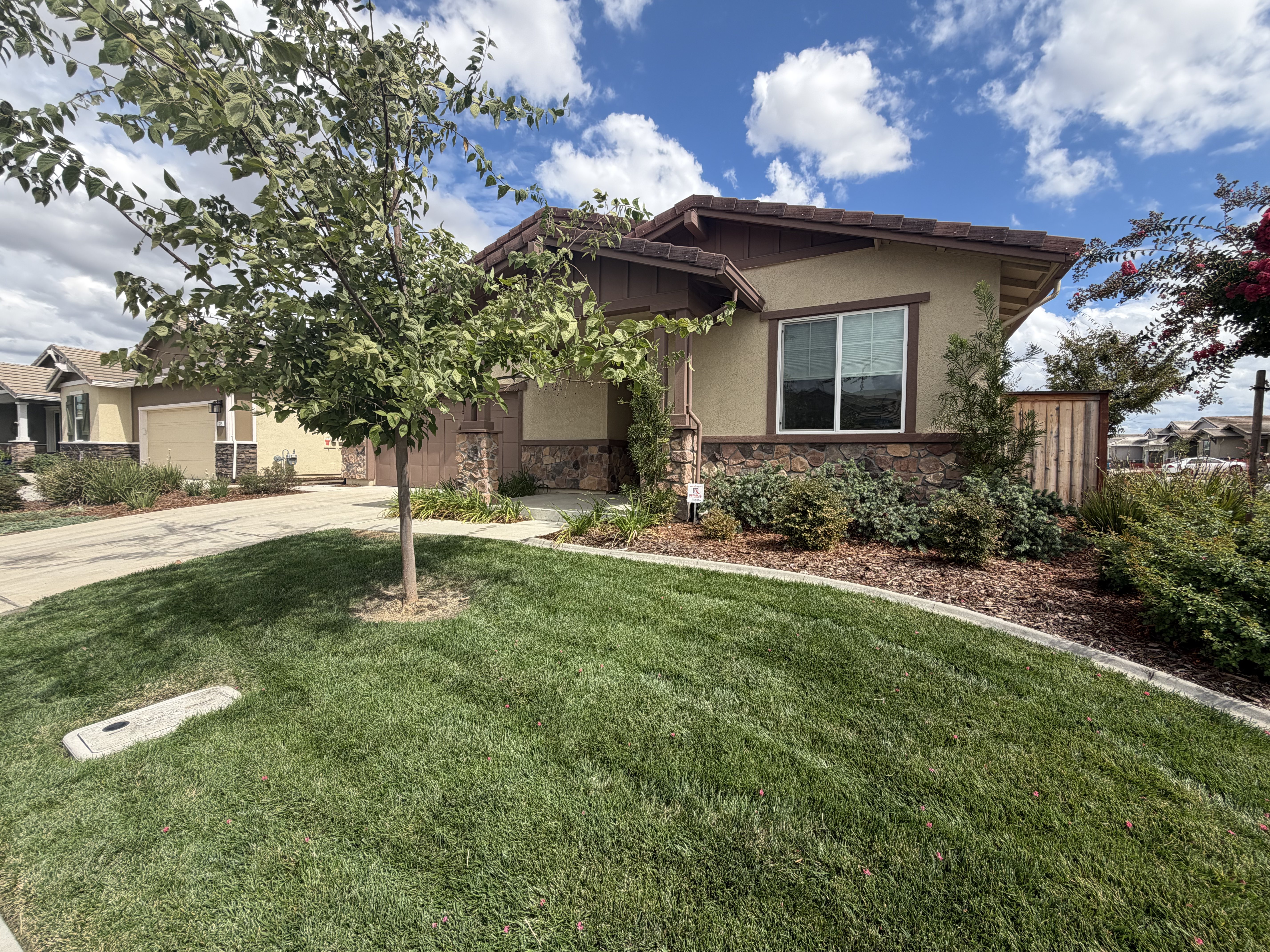 Photo 24 of 29 of 4176 Gossamer St, Roseville, CA