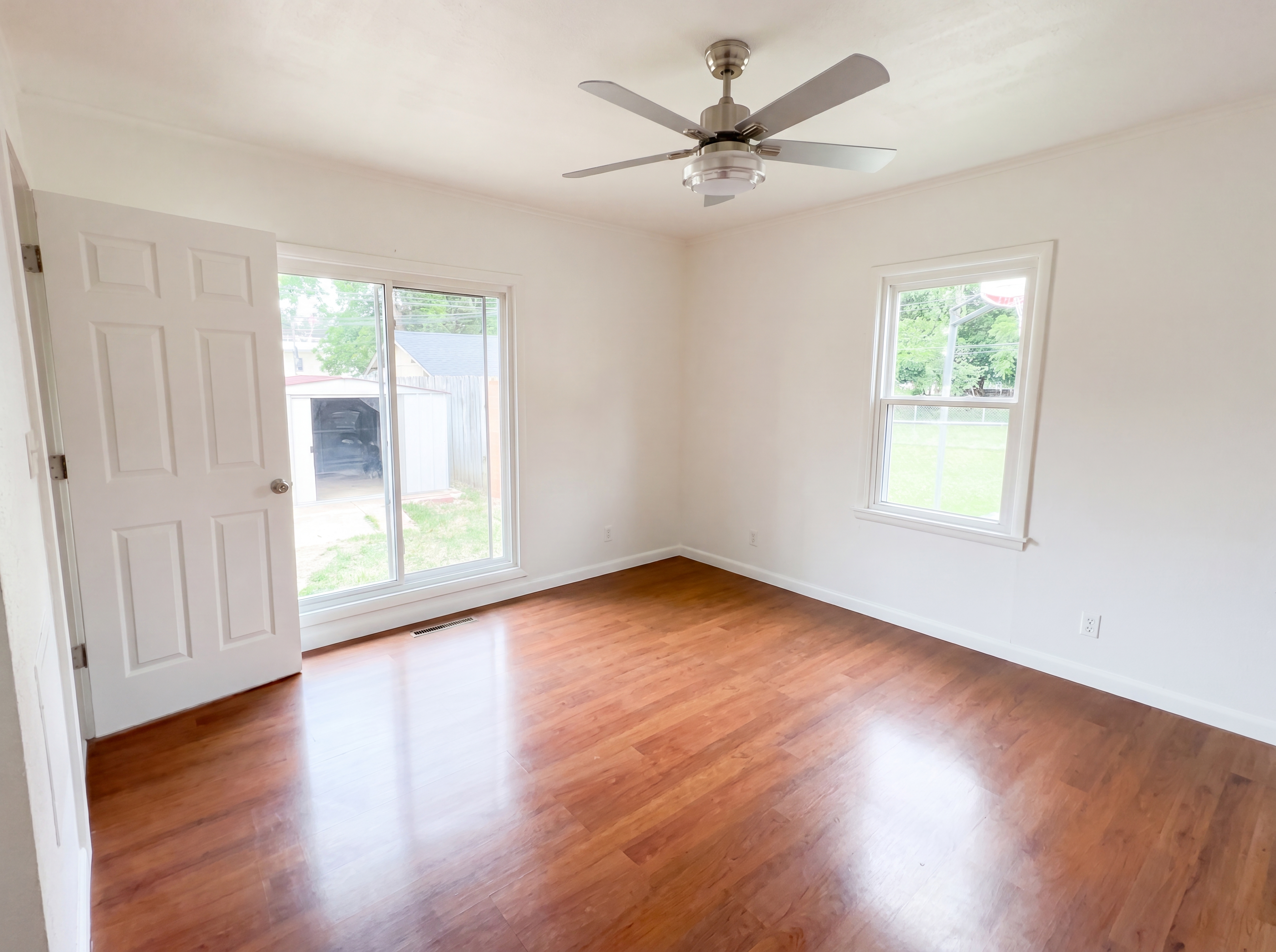 Photo 11 of 18 of 818 W Rush St, Enid, OK