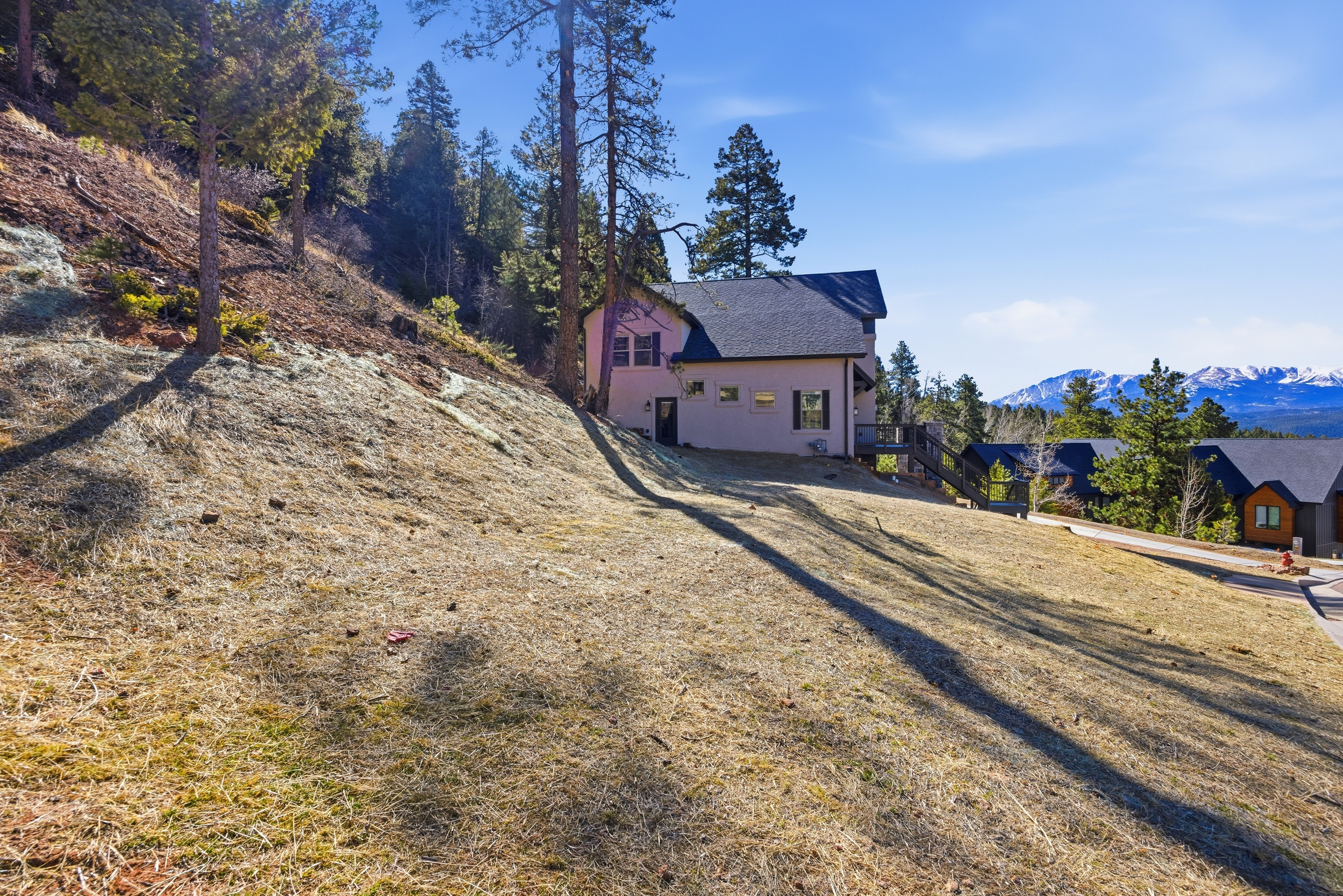 Photo 7 of 47 of 1015 Locklin Way, Woodland Park, CO