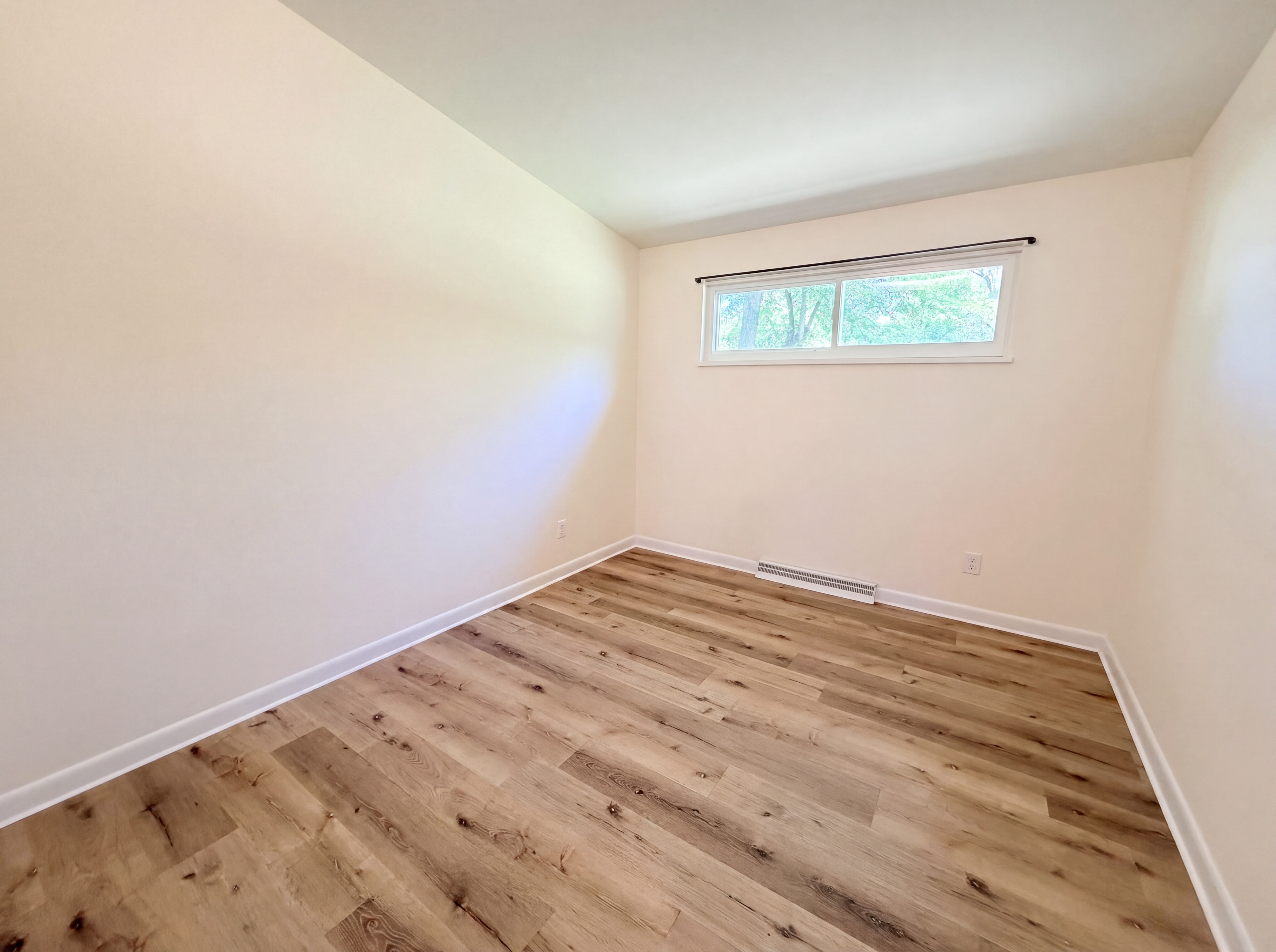 Photo 9 of 20 of 1817 Nugget Ct, Beavercreek, OH