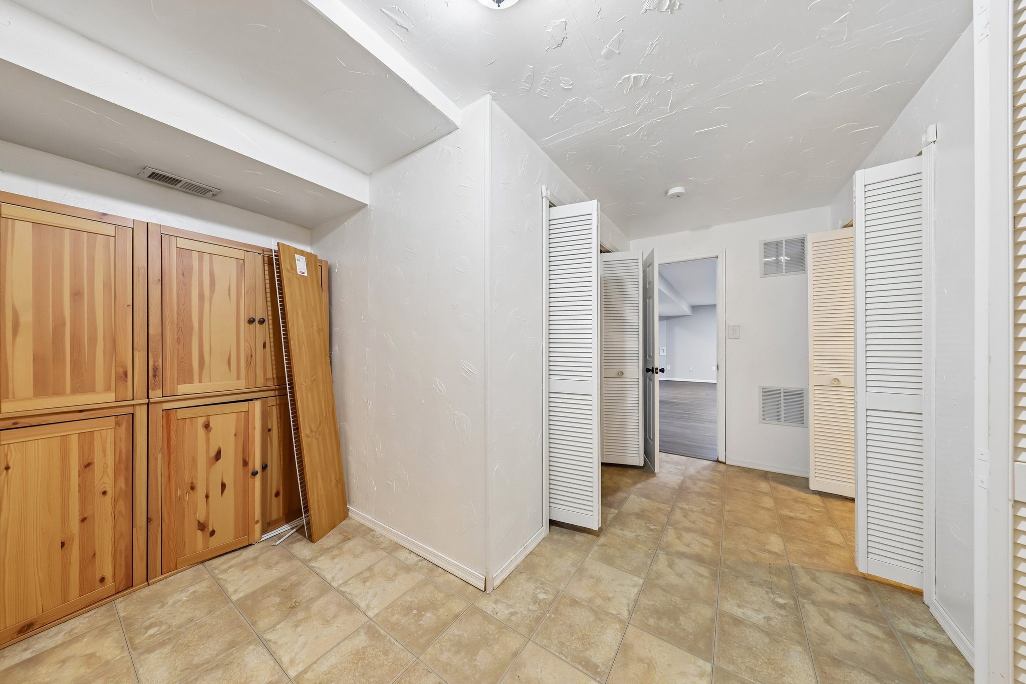 Photo 40 of 48 of 6046 Persinger House Ct, Manassas, VA