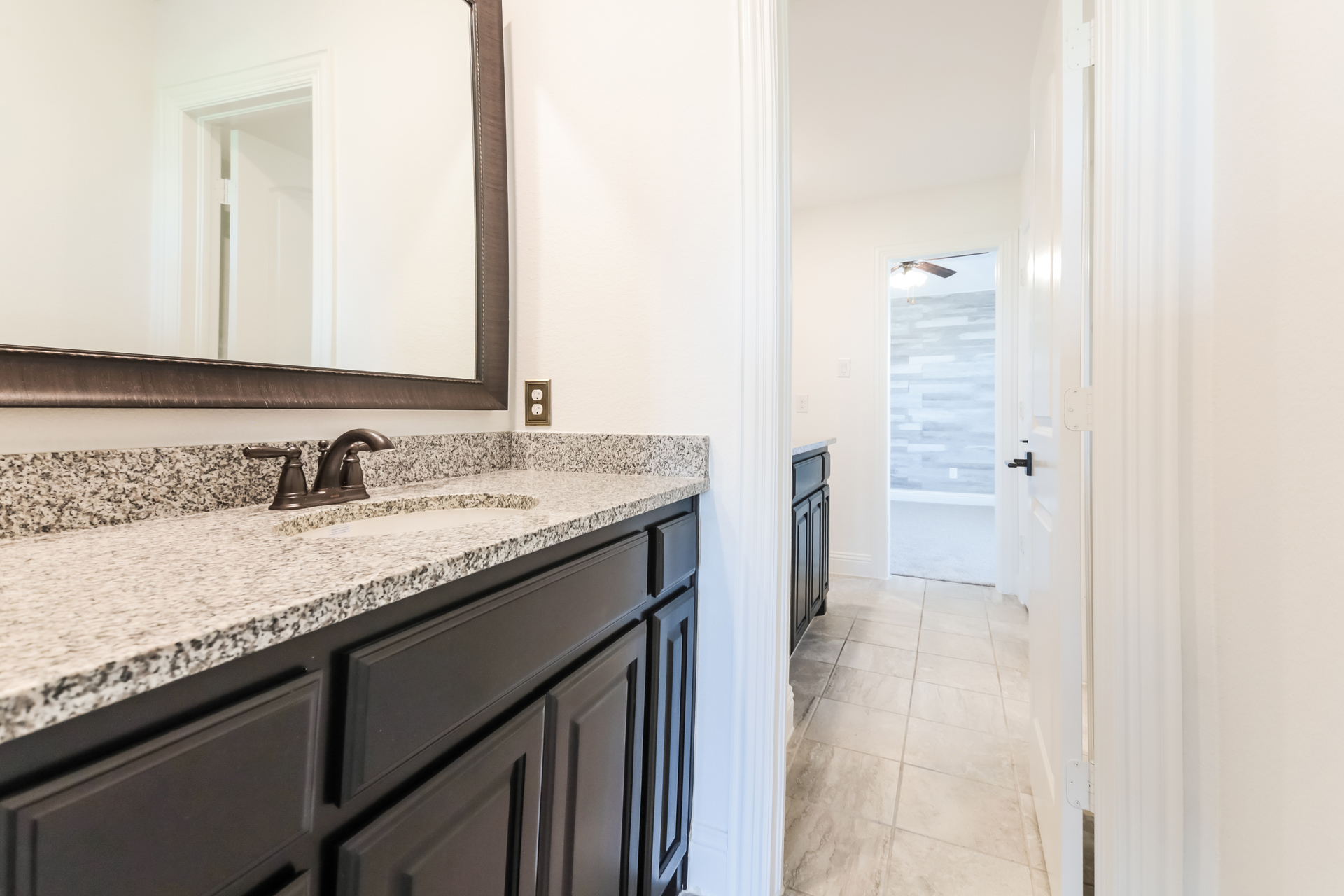 Photo 16 of 22 of 10812 Marble Falls Pl, McKinney, TX