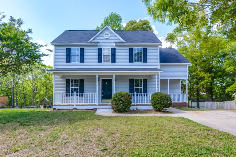 Photo 1 of 24 - 218 Walbury Dr, Knightdale, NC 27545
