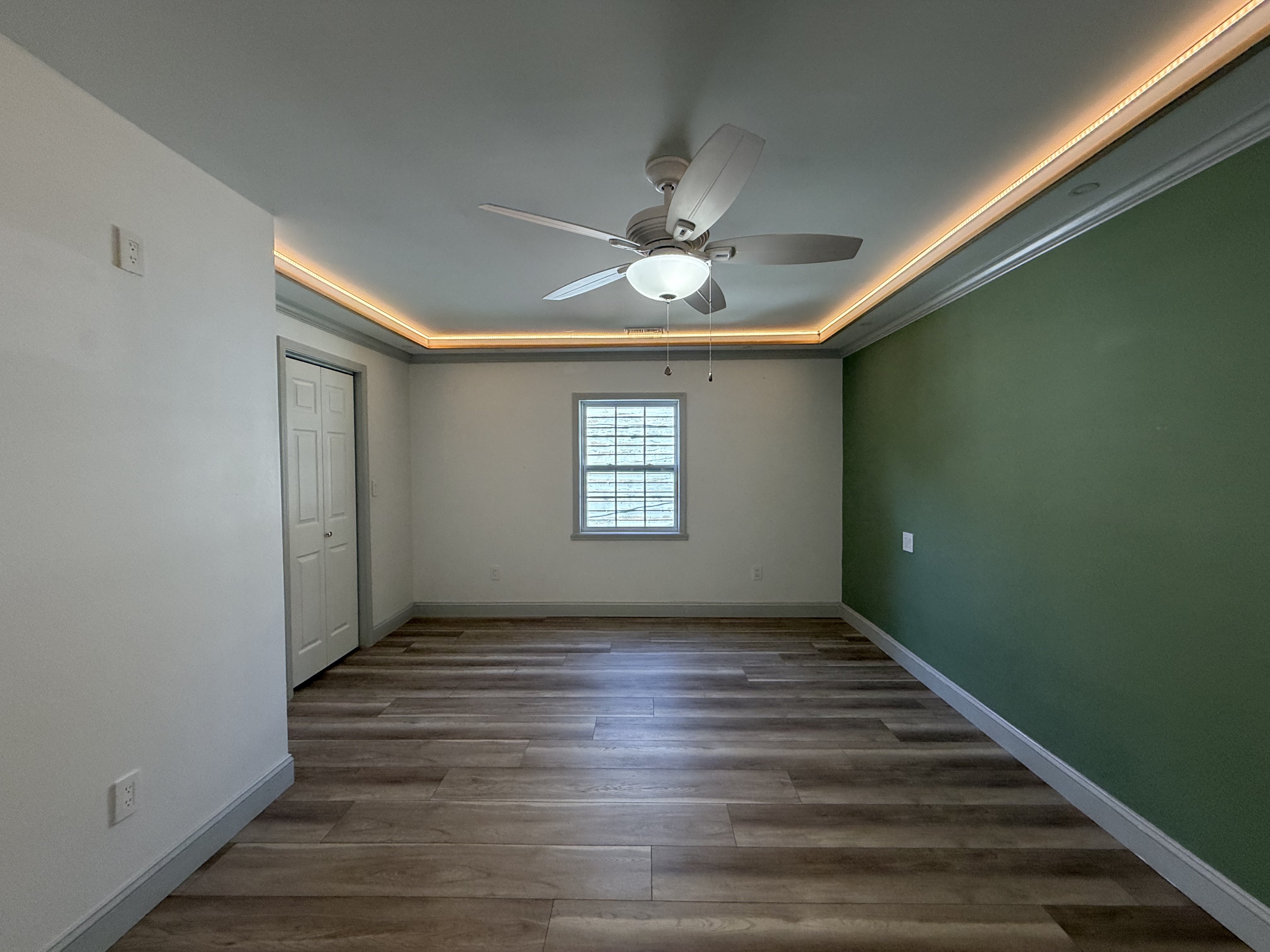 Photo 4 of 44 of 517 E 27th St, Winston Salem, NC