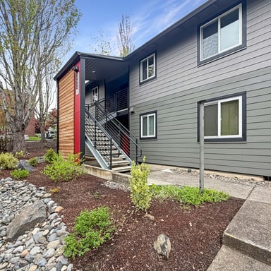 Property photo 1 of 12642 NW Barnes Rd Apt 3