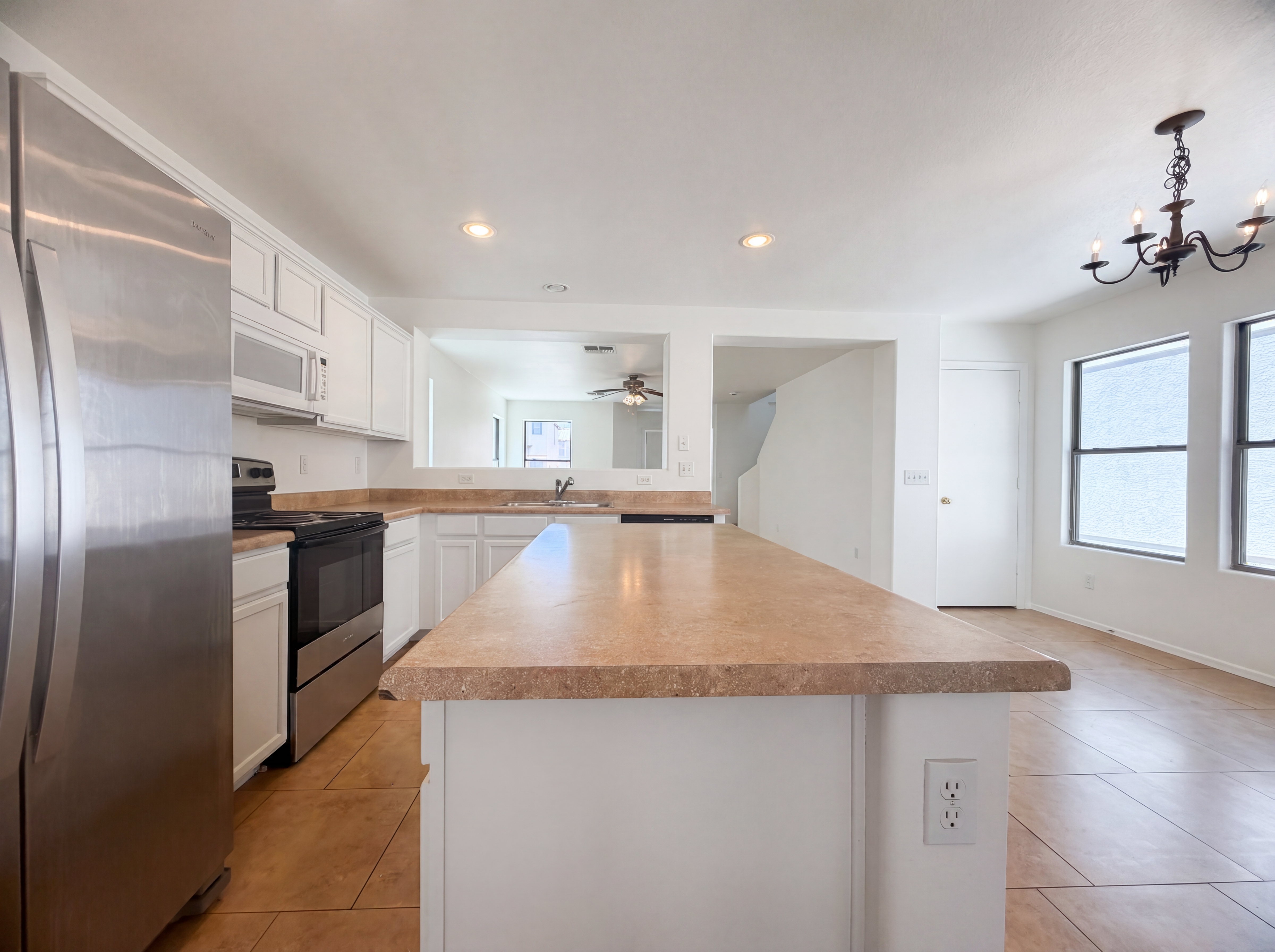 Photo 9 of 18 of 21158 E Stonecrest Dr, Queen Creek, AZ