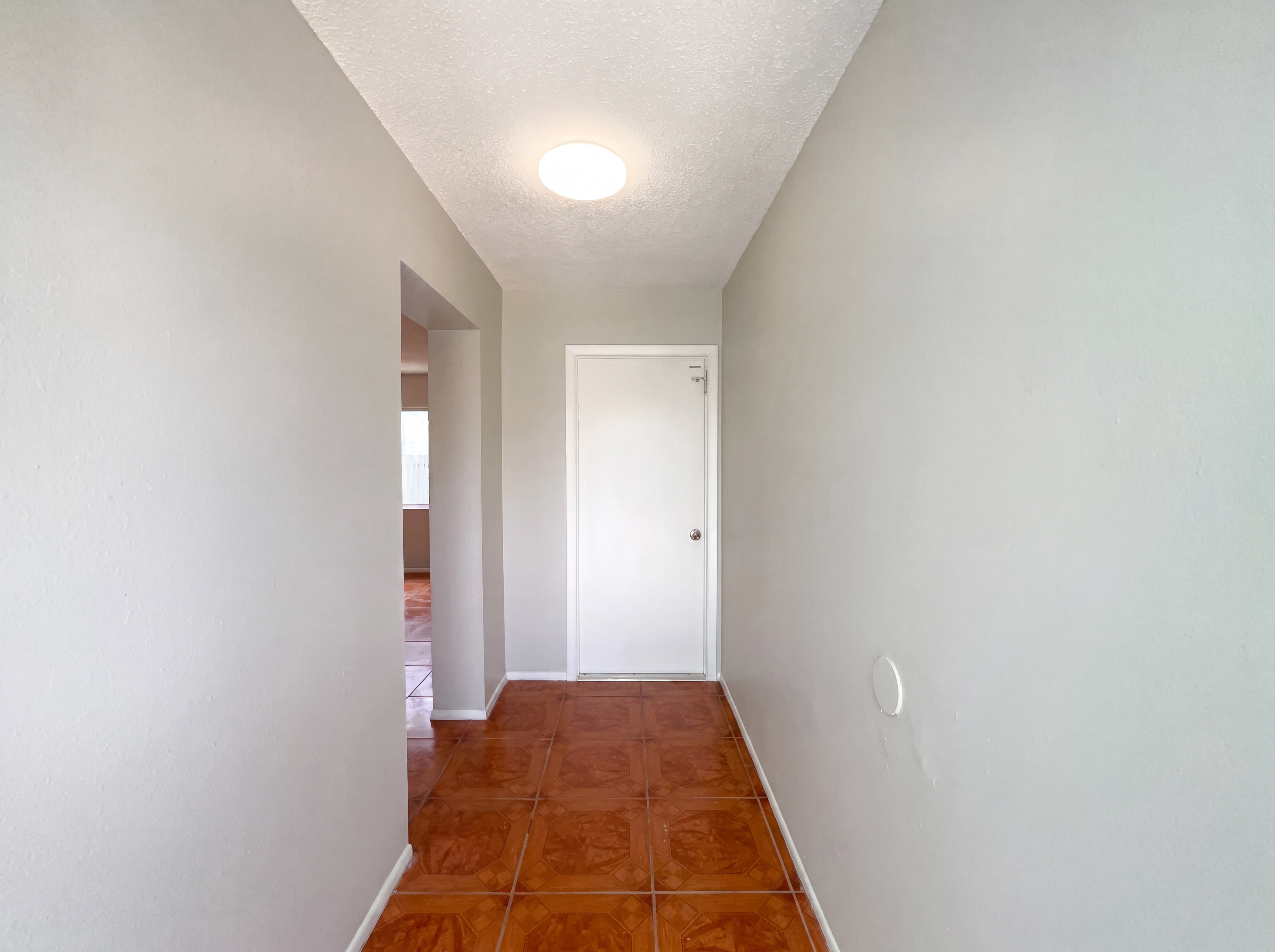 Photo 10 of 27 of 4805 Beacon St, Orlando, FL