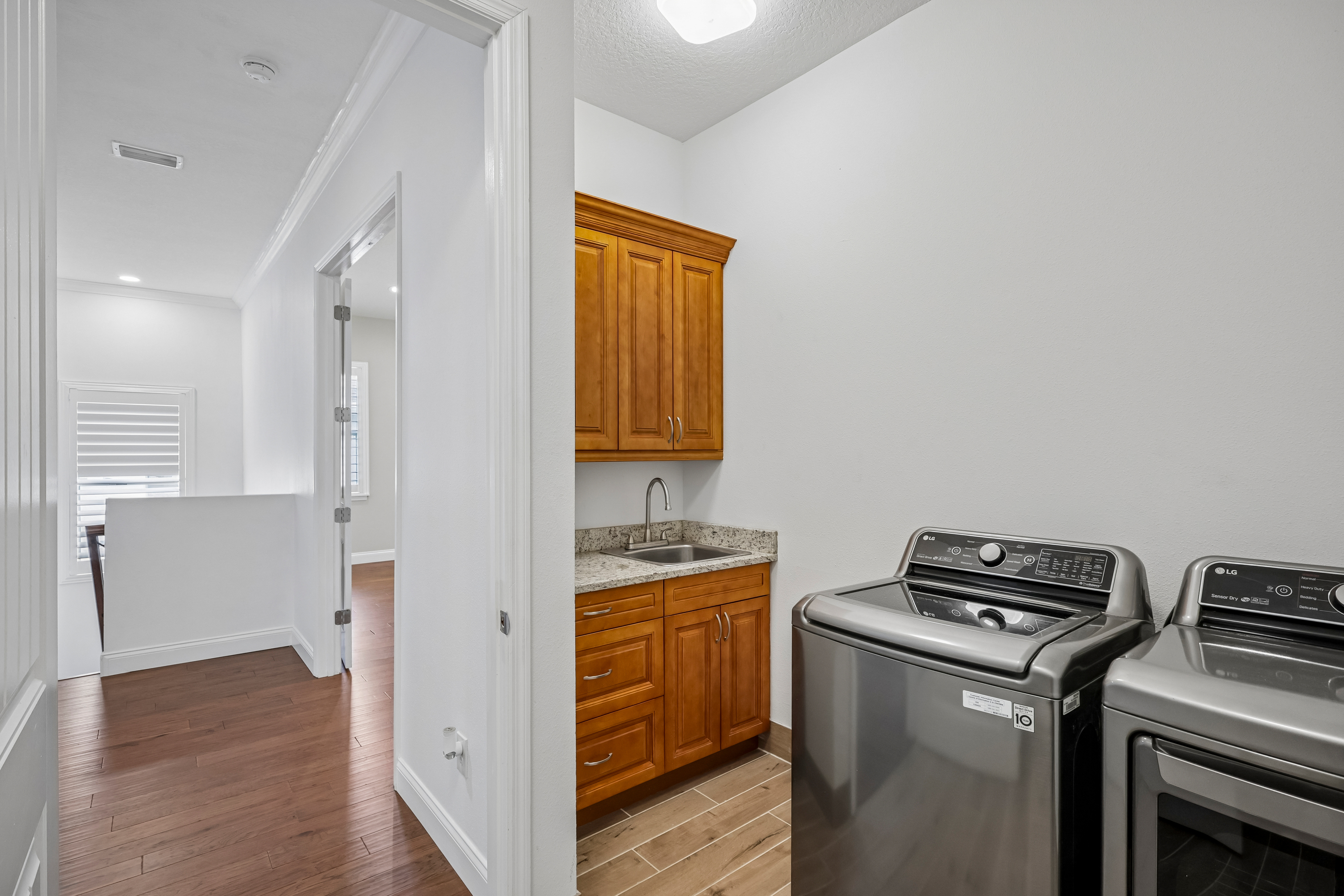 Photo 42 of 52 of 3206 W Price Ave, Tampa, FL