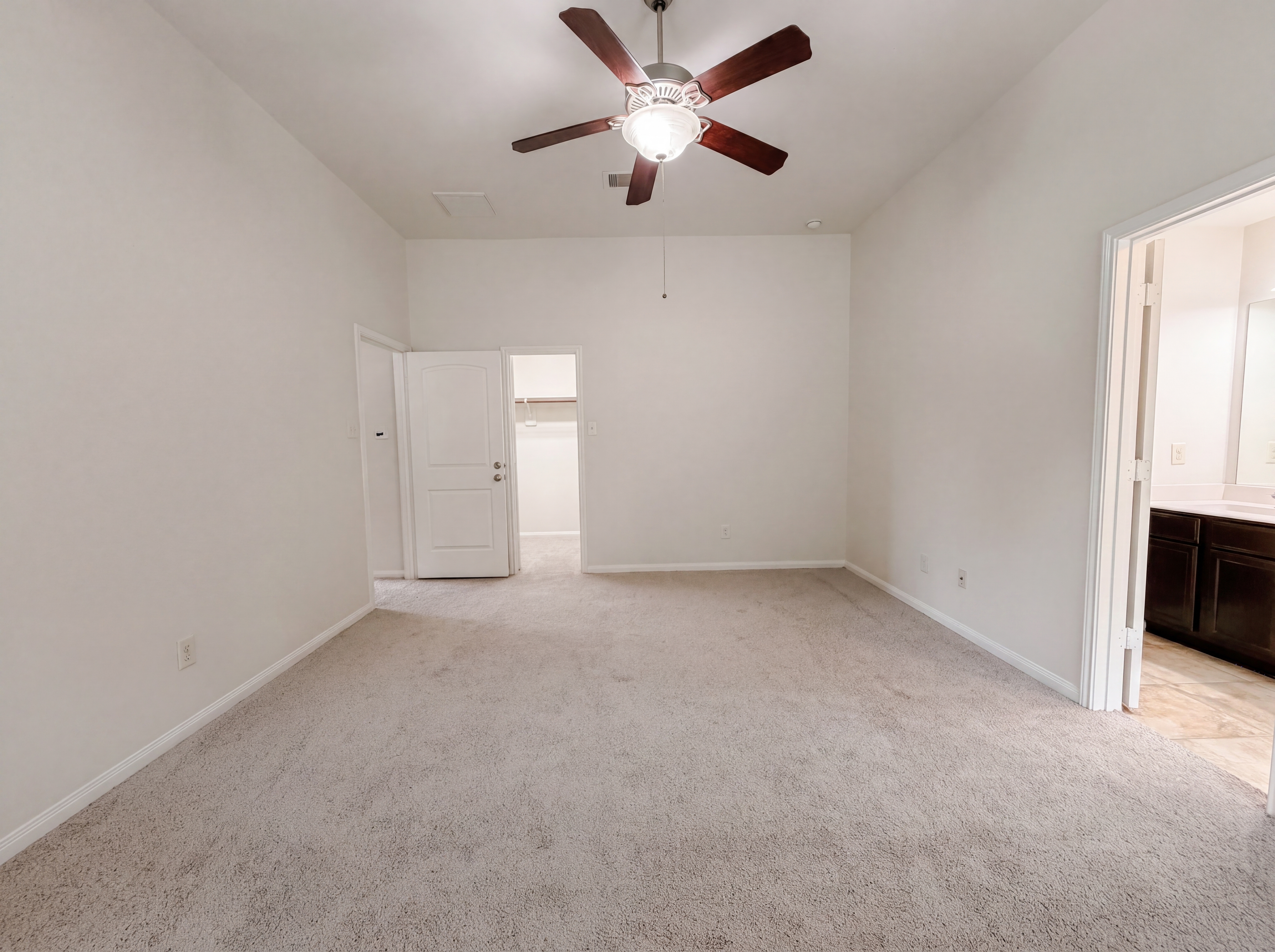 Photo 11 of 21 of 21469 Hunter Hart Dr, Porter, TX