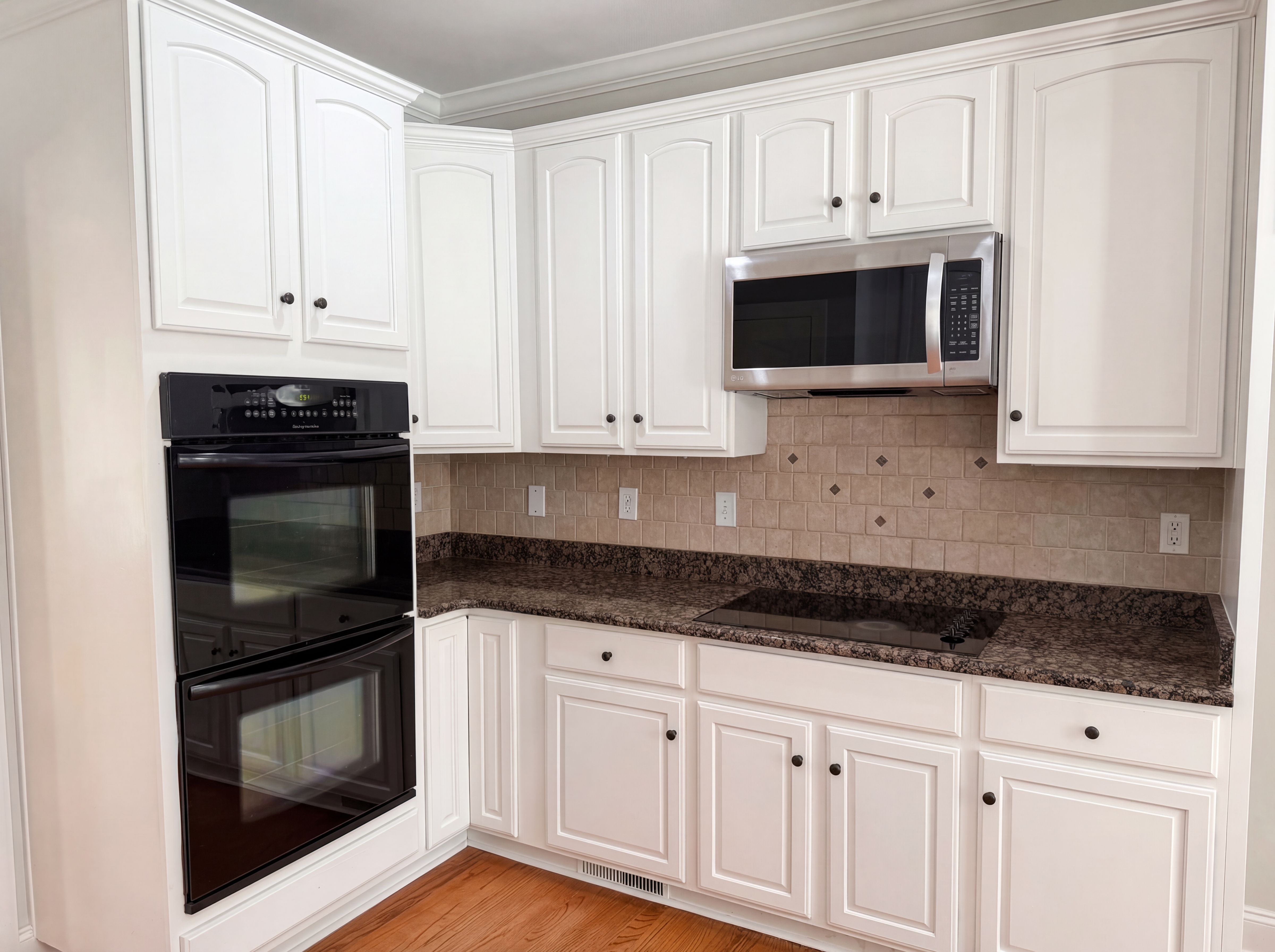 Photo 8 of 30 of 852 Indian Fork Rd, Chapin, SC