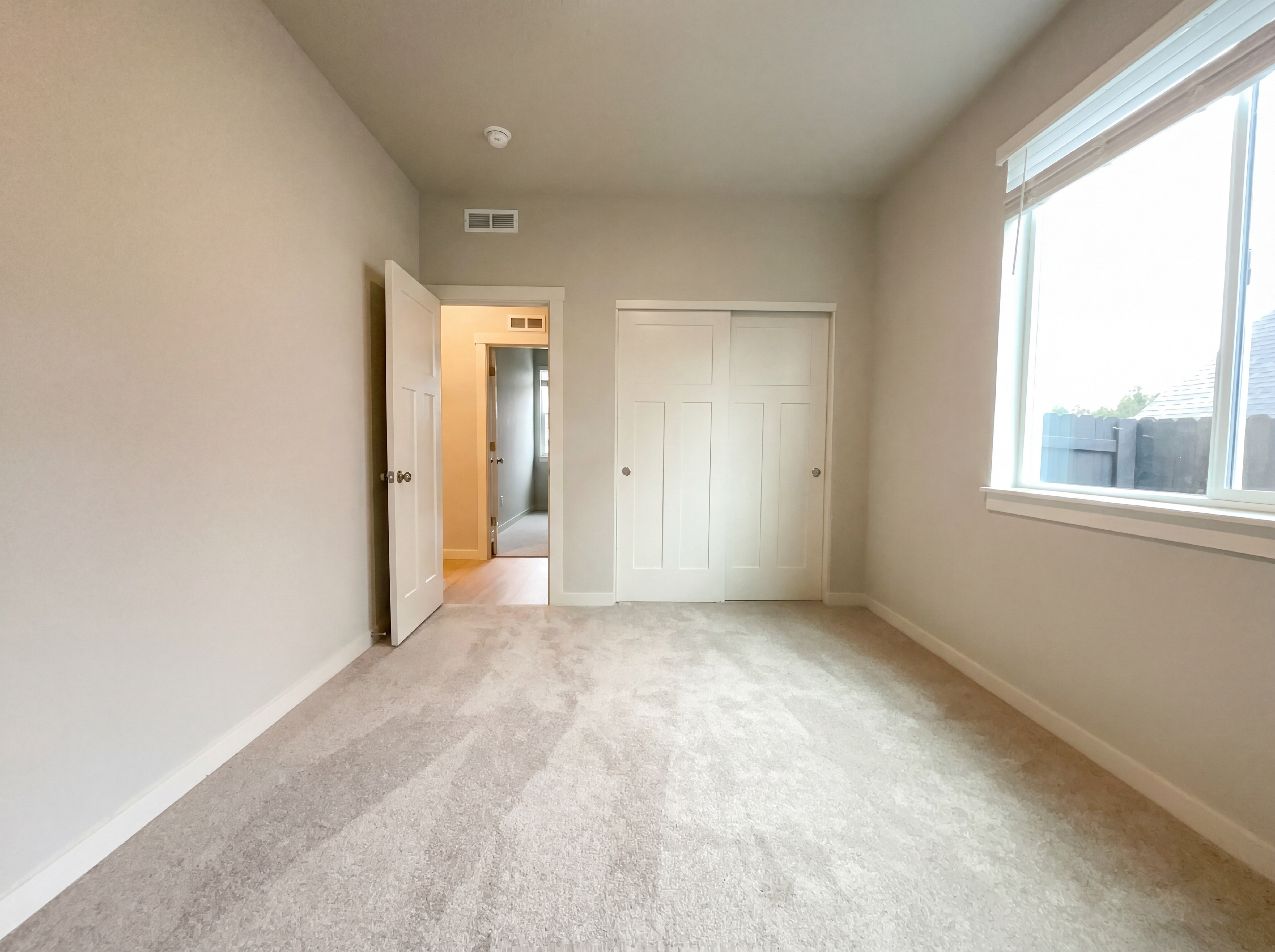 Photo 16 of 21 of 3616 NE 170th St, Vancouver, WA