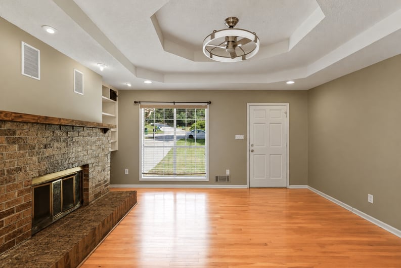 Property photo 3 of 639 Cedrick Ln