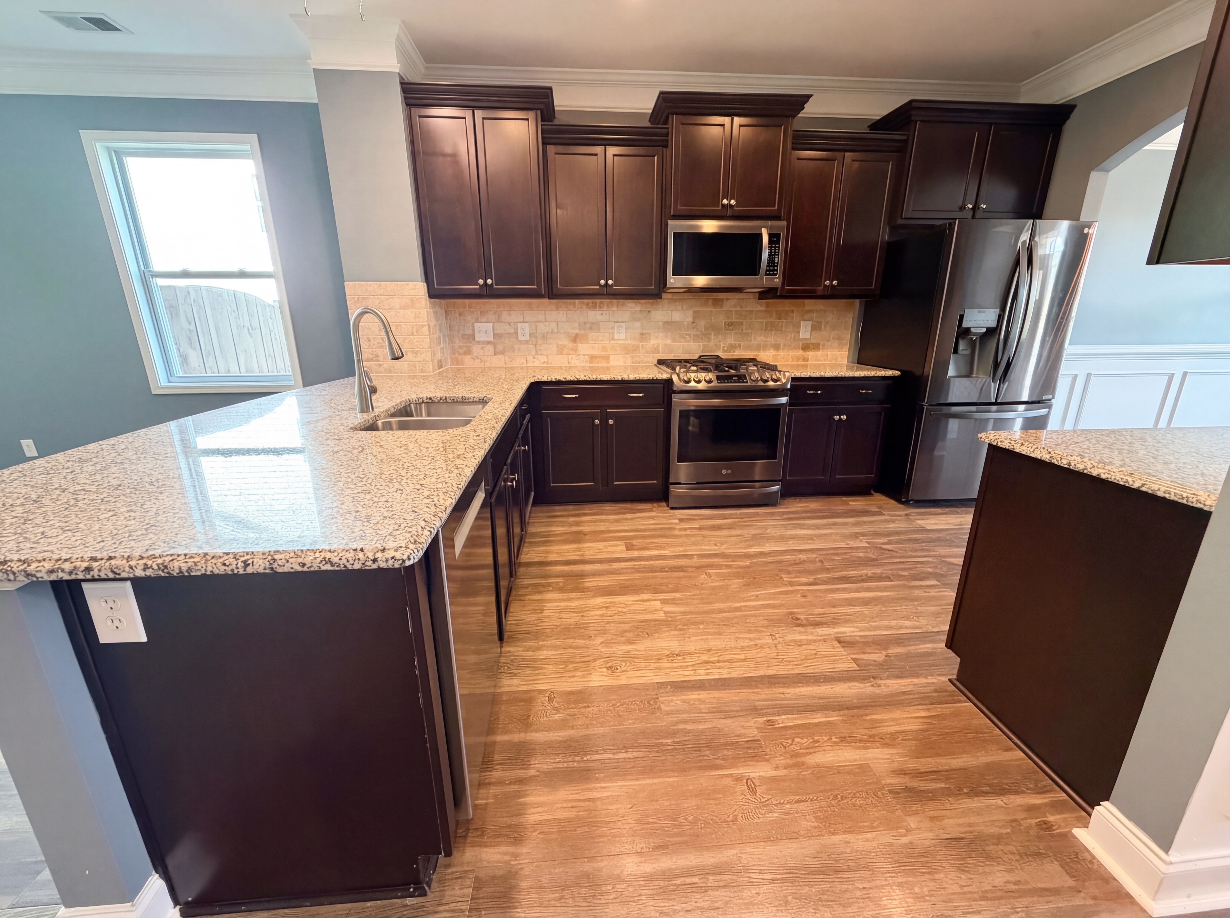 Photo 14 of 28 of 403 Eagle Claw Ct, Chapin, SC