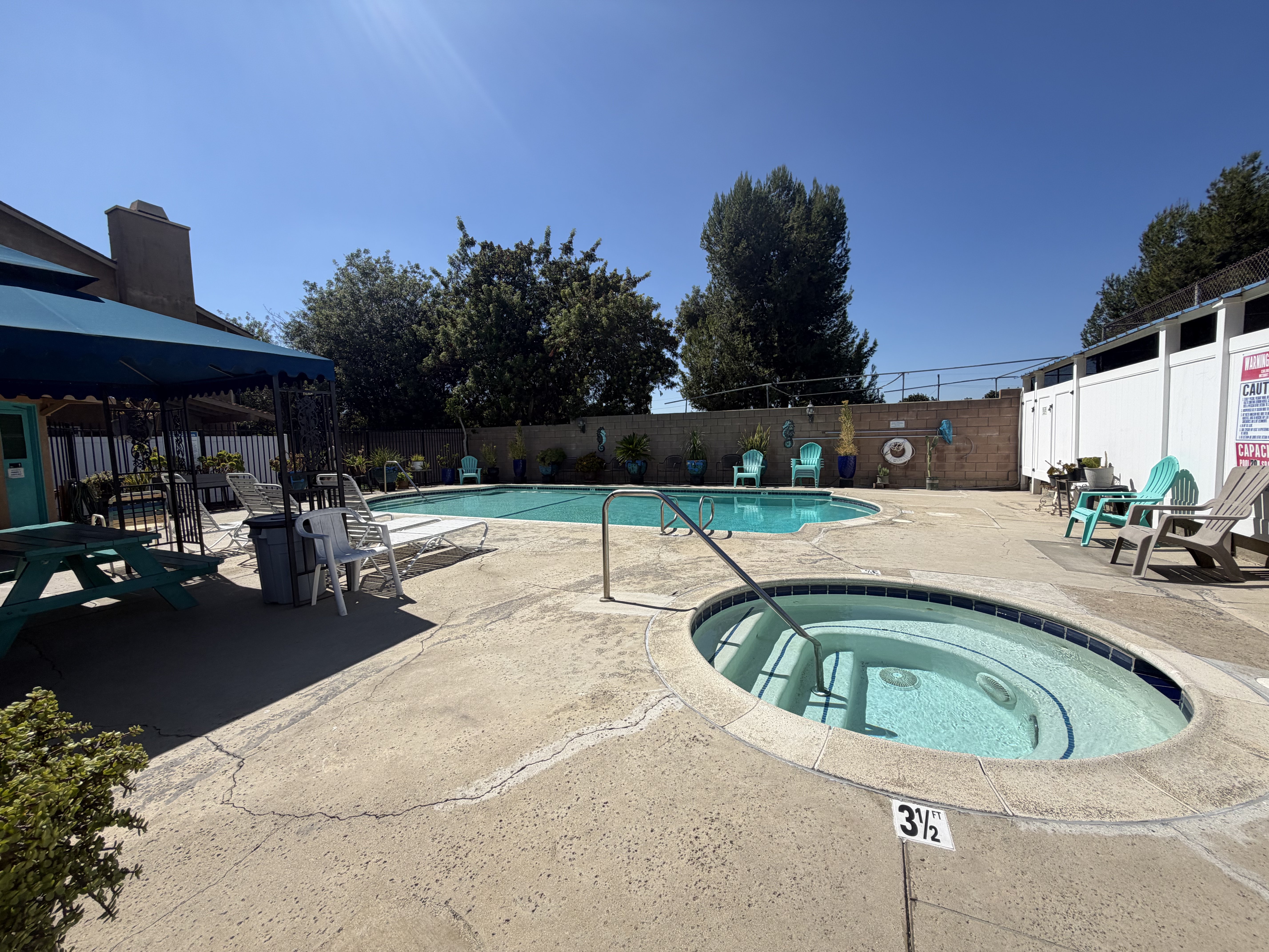 Photo 22 of 27 of 912 S Mountain Ave, Ontario, CA