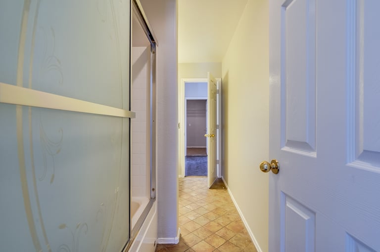 Photo 16 of 22 - 8636 W Tumblewood Dr, Peoria, AZ 85382