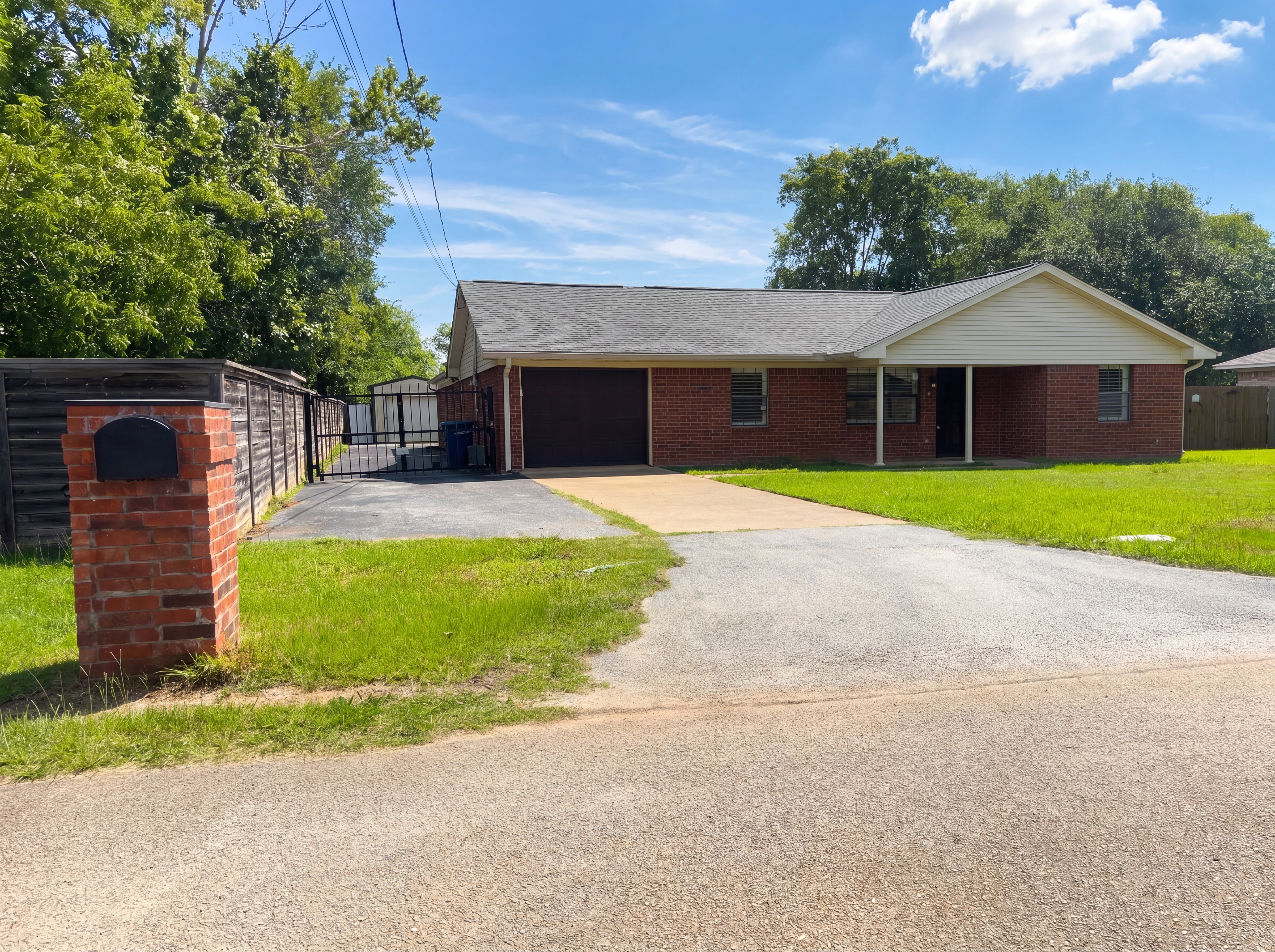 Photo 23 of 24 of 308 N Todd St, Bullard, TX