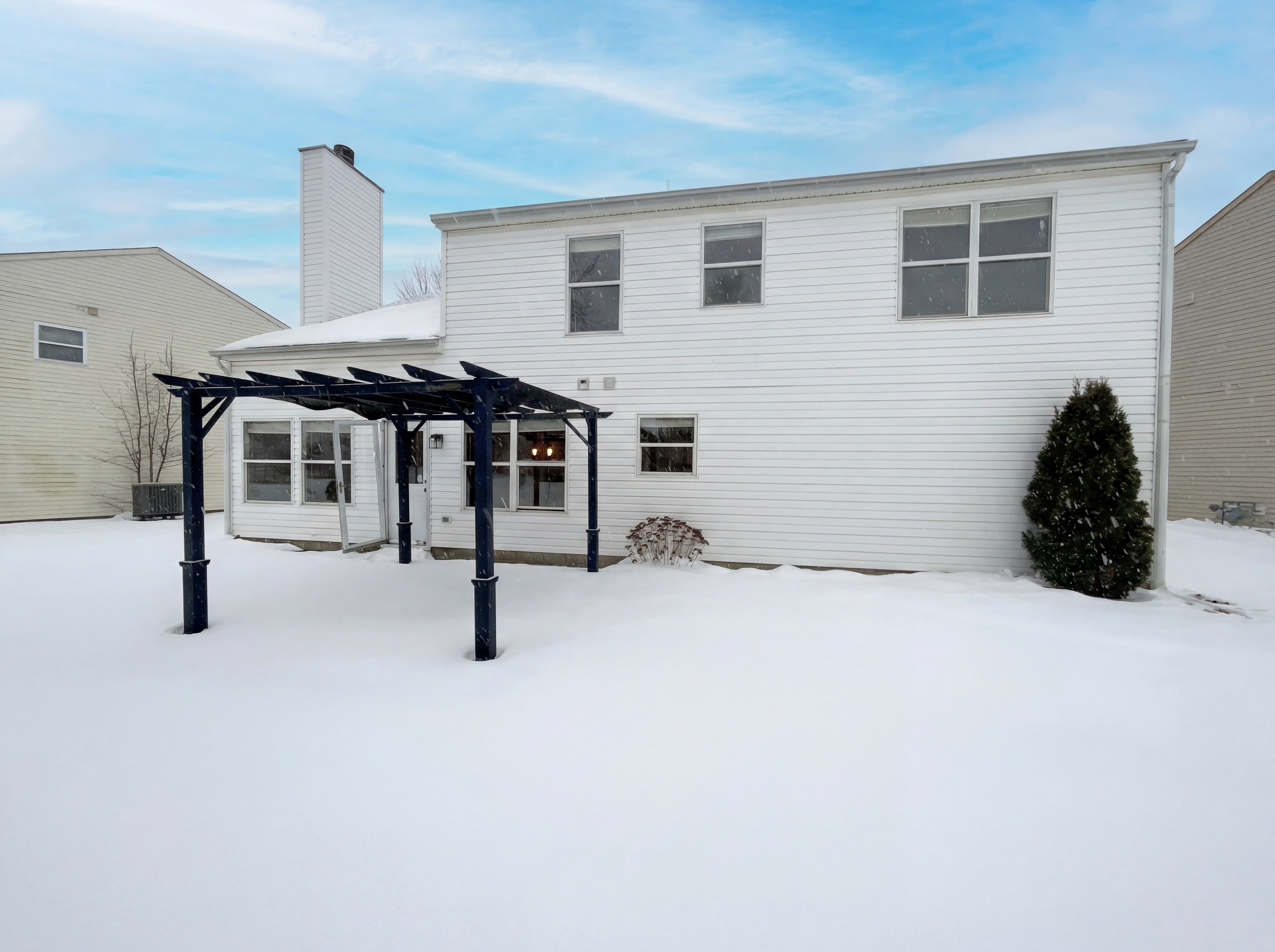 Photo 5 of 20 of 5259 Baysdon Cir, Indianapolis, IN
