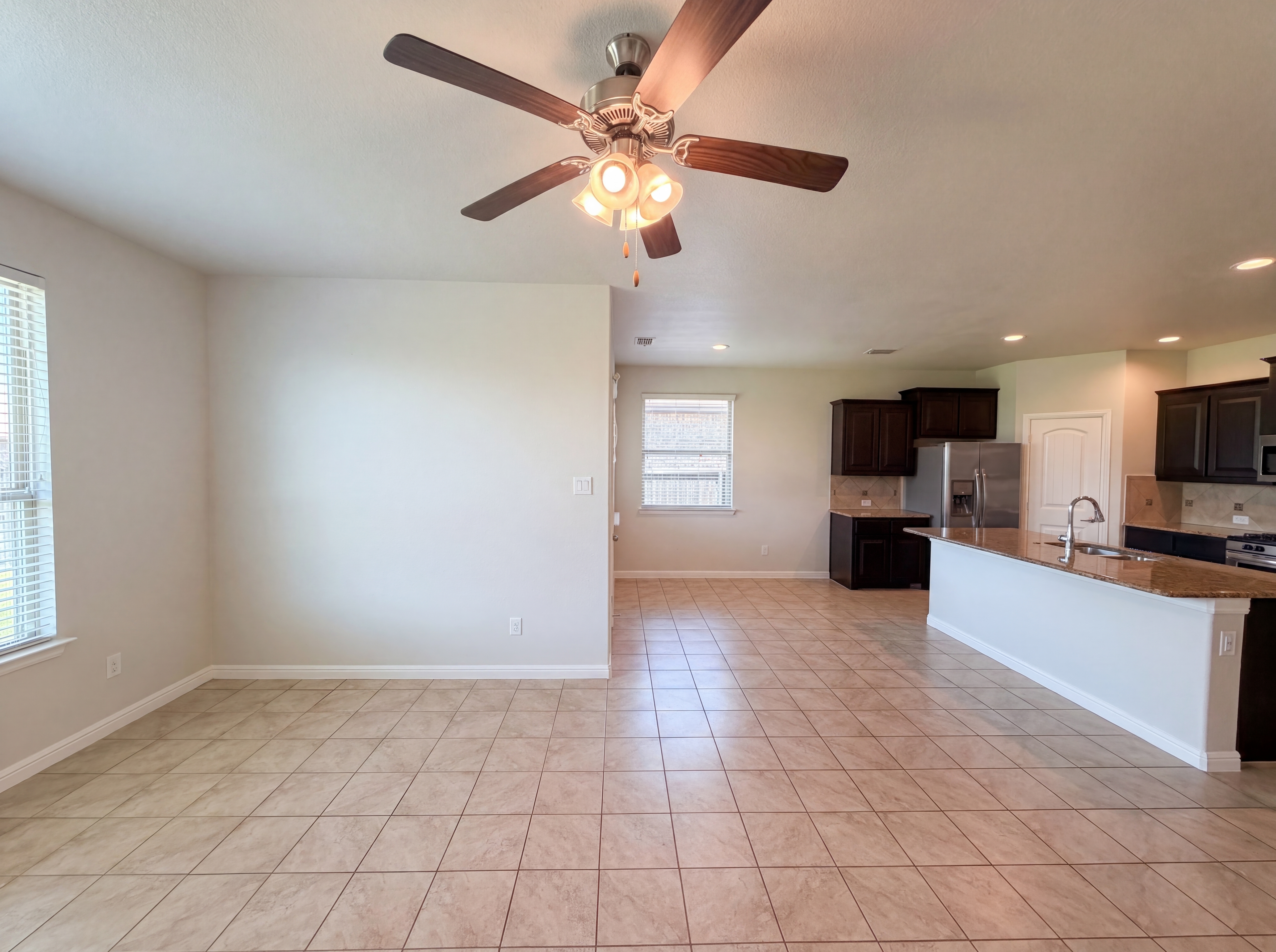 Photo 6 of 21 of 4312 Chicory Ct, Denton, TX