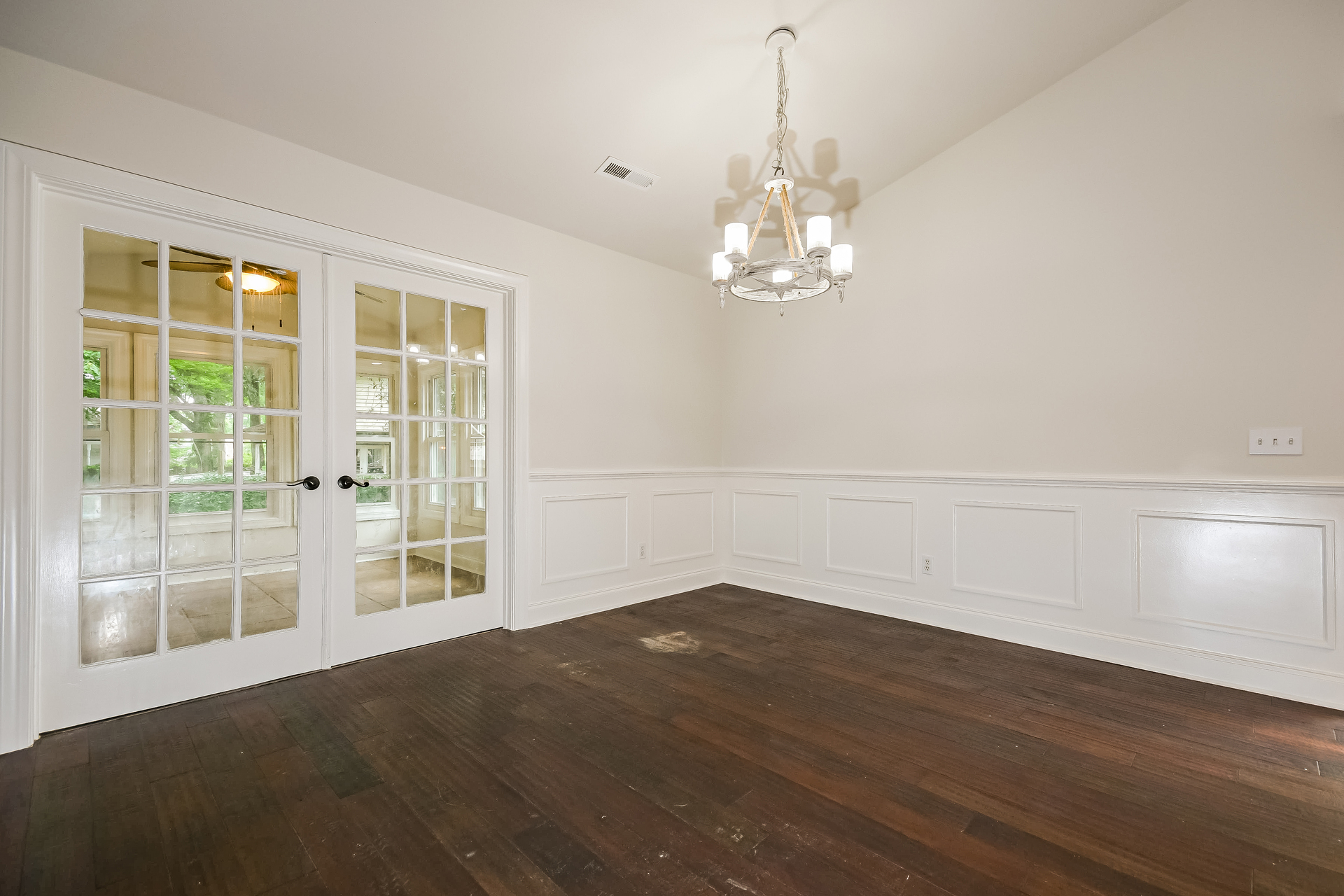 Photo 19 of 22 of 321 Eastover Cir, Summerville, SC