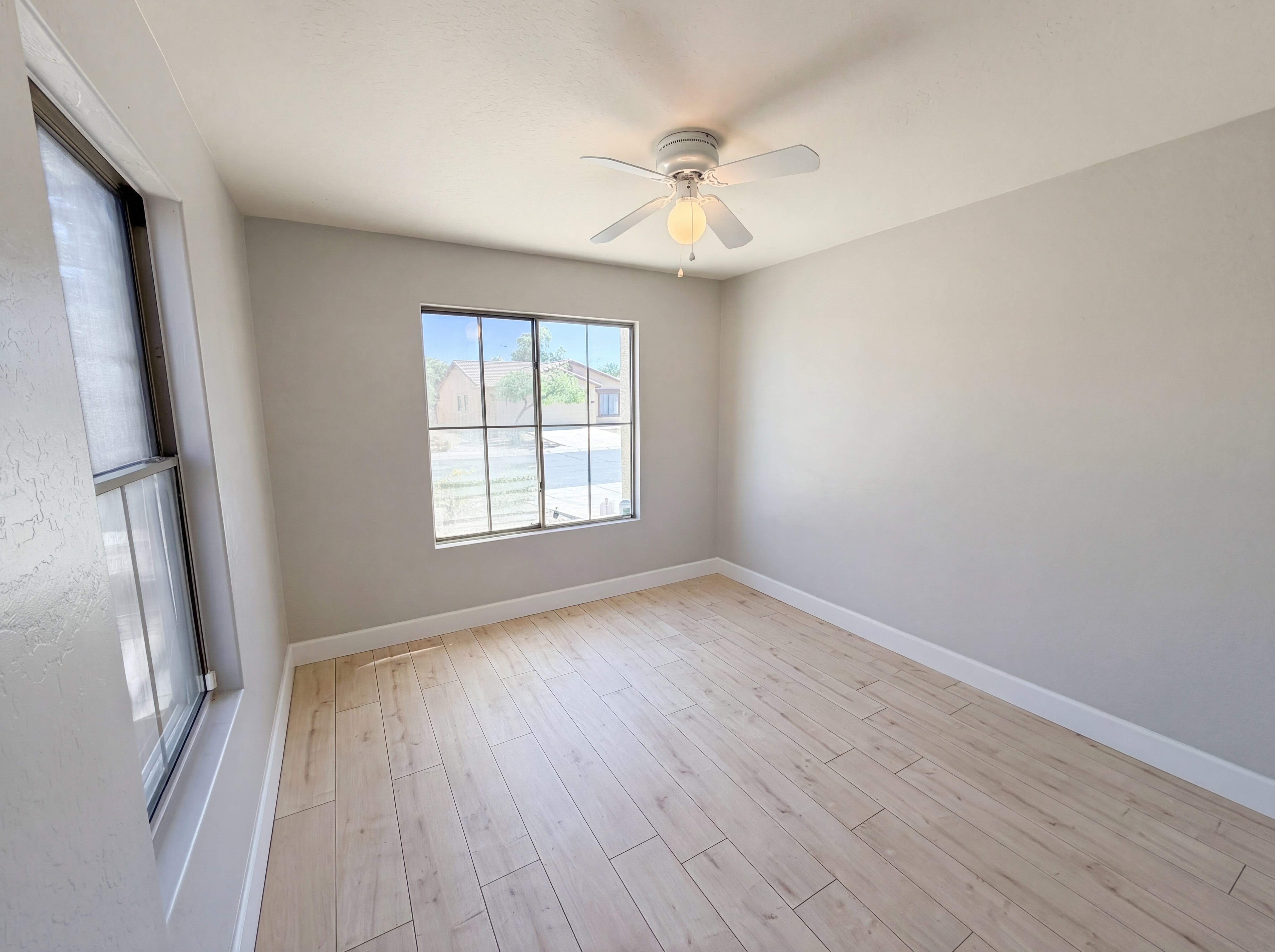 Photo 11 of 26 of 10018 W Miami St, Tolleson, AZ