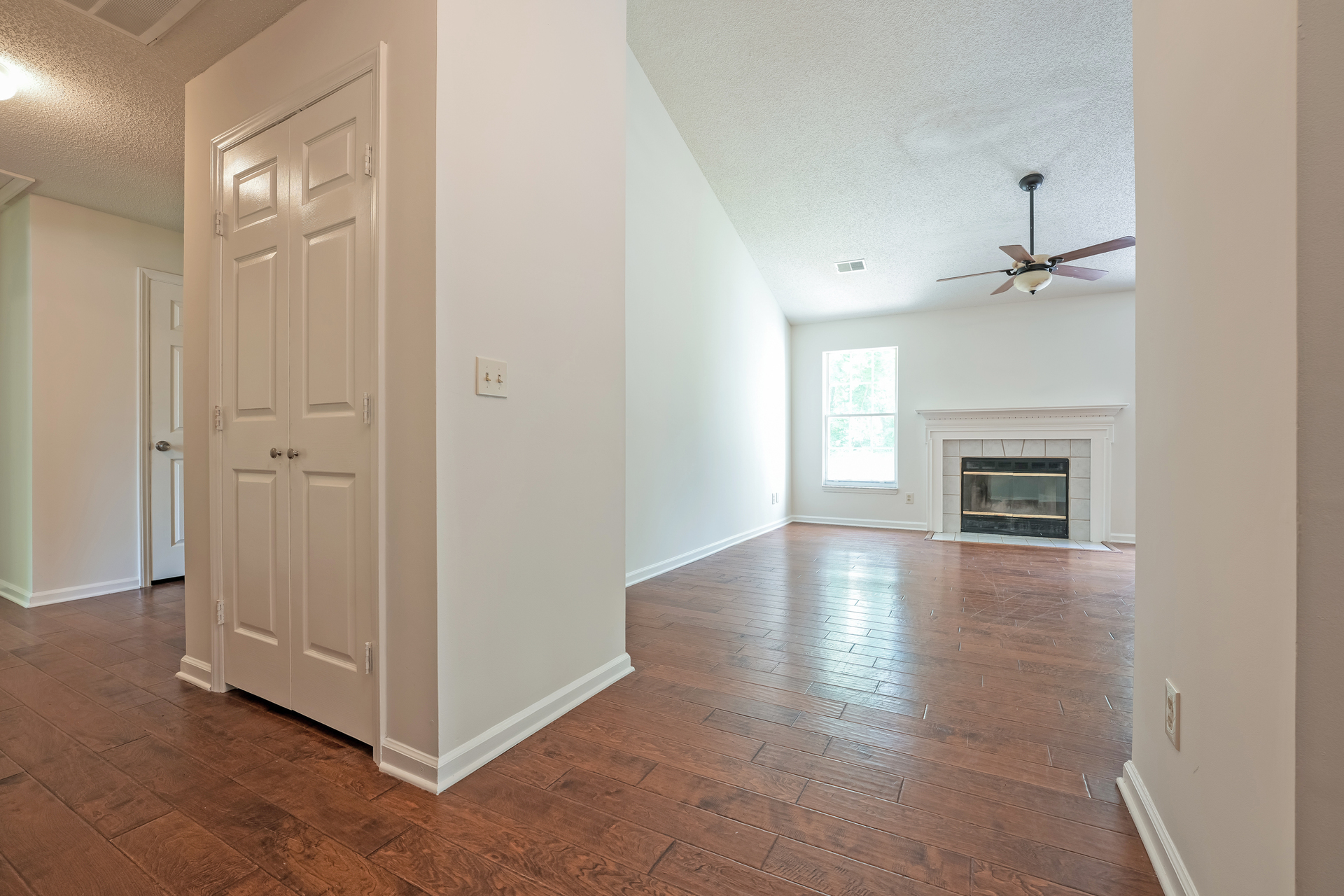 Photo 8 of 21 of 105 Ceaton Ct, Goose Creek, SC