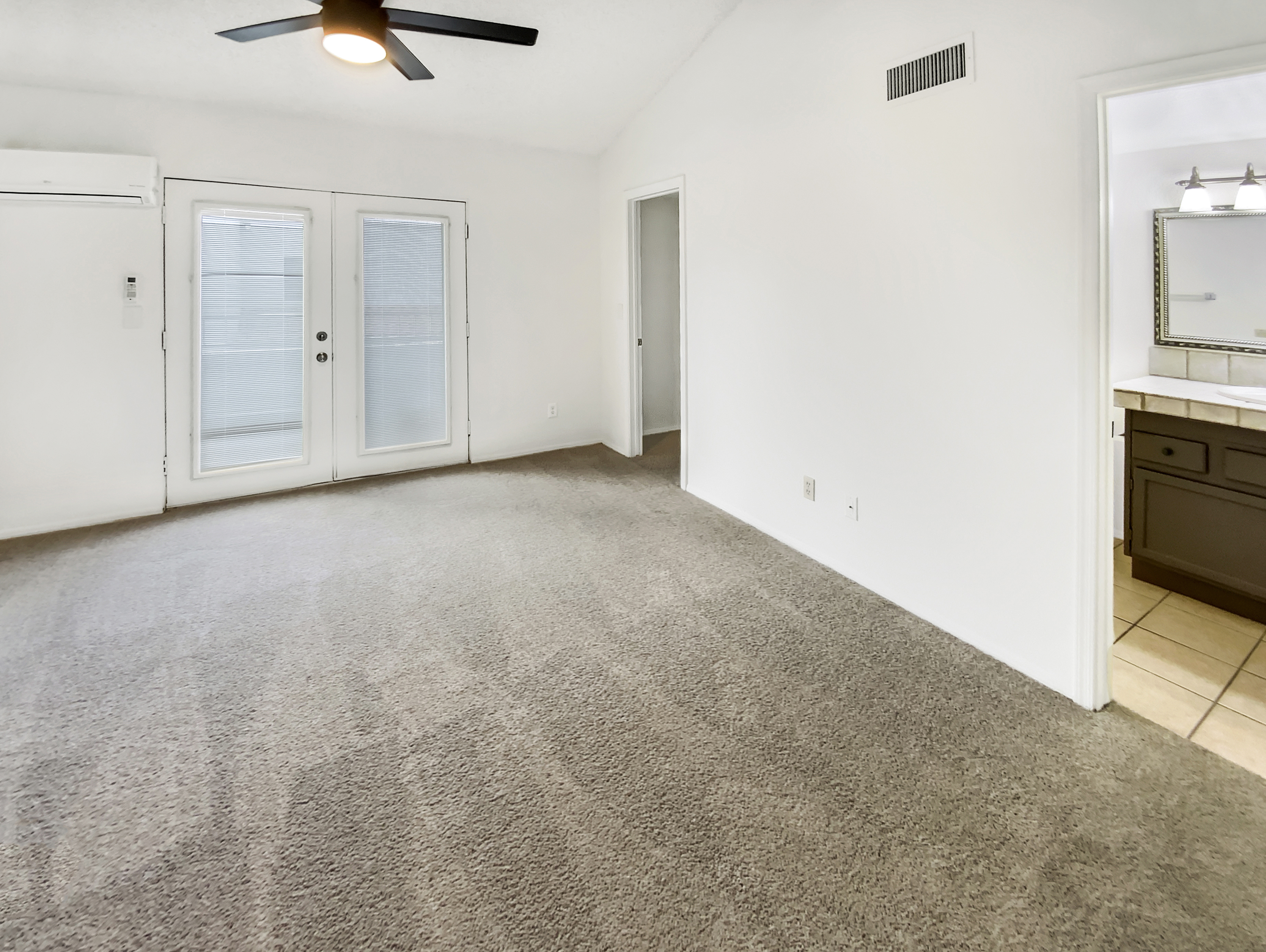 Photo 9 of 24 of 8605 N 67th Ln, Peoria, AZ
