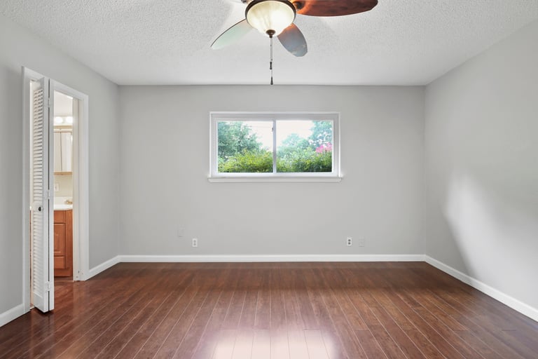 Photo 21 of 24 - 2145 Shady Grove Dr, Bedford, TX 76021
