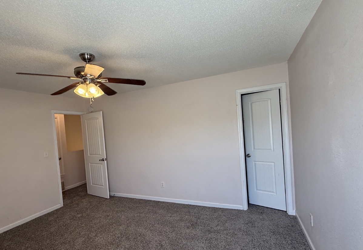 Photo 11 of 21 of 2516 Boxford Ln, Cordova, TN