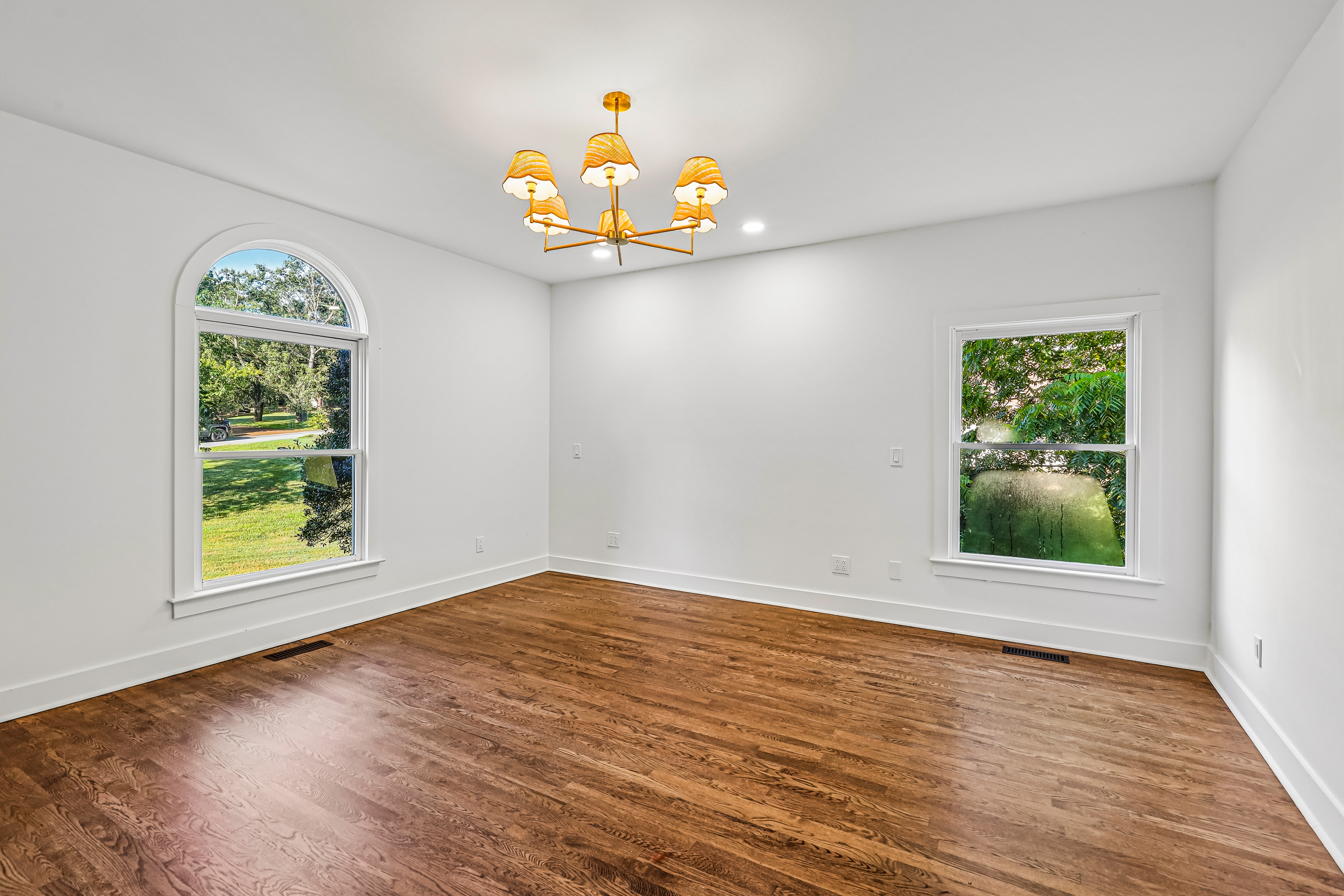 Photo 37 of 55 of 9316 Chesapeake Dr, Brentwood, TN
