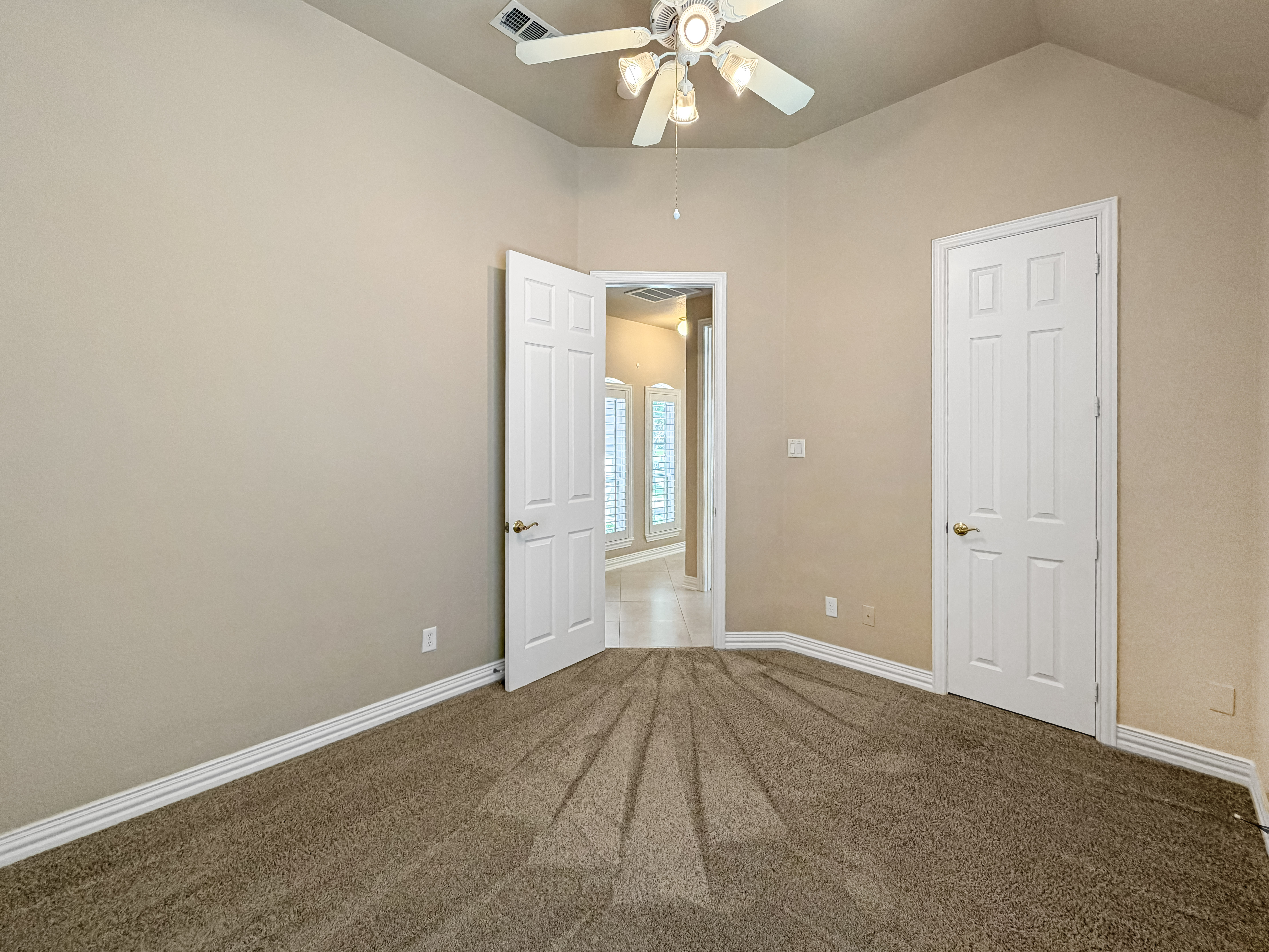 Photo 27 of 36 of 2316 Watercrest Dr, Keller, TX