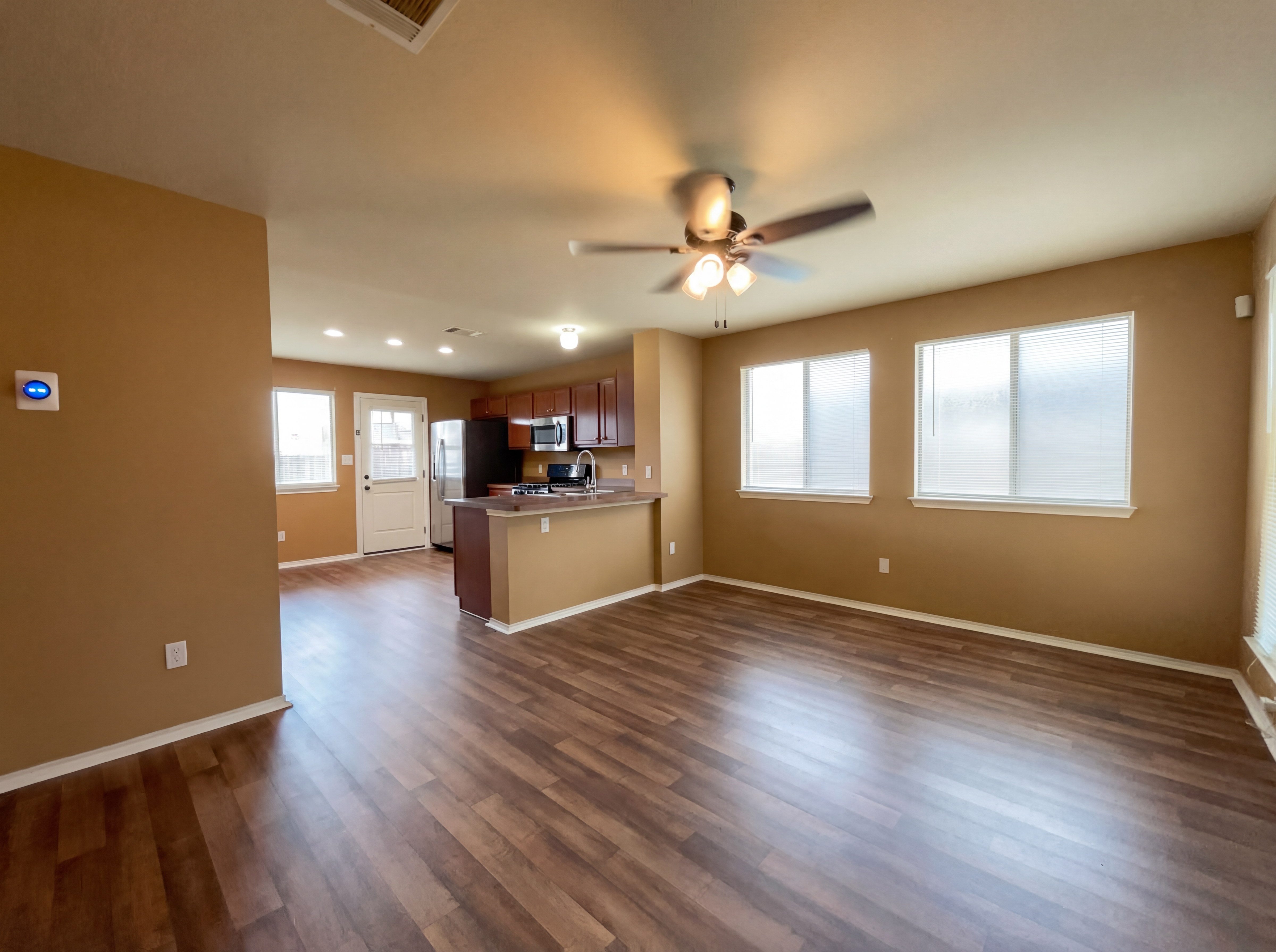 Photo 16 of 34 of 15102 Imes Ln, Austin, TX