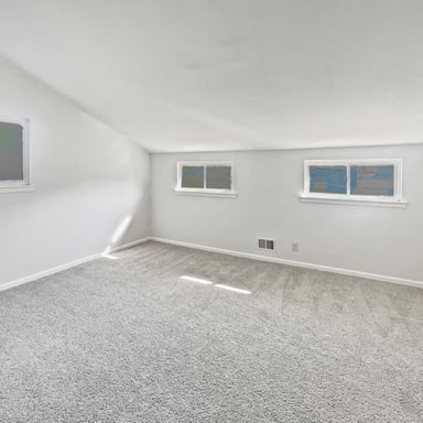 Property photo 3 of 78 Washington Ave