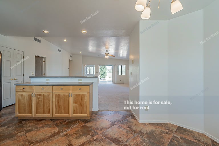 Photo 9 of 33 - 1022 W Rio Hondo, Green Valley, AZ 85614