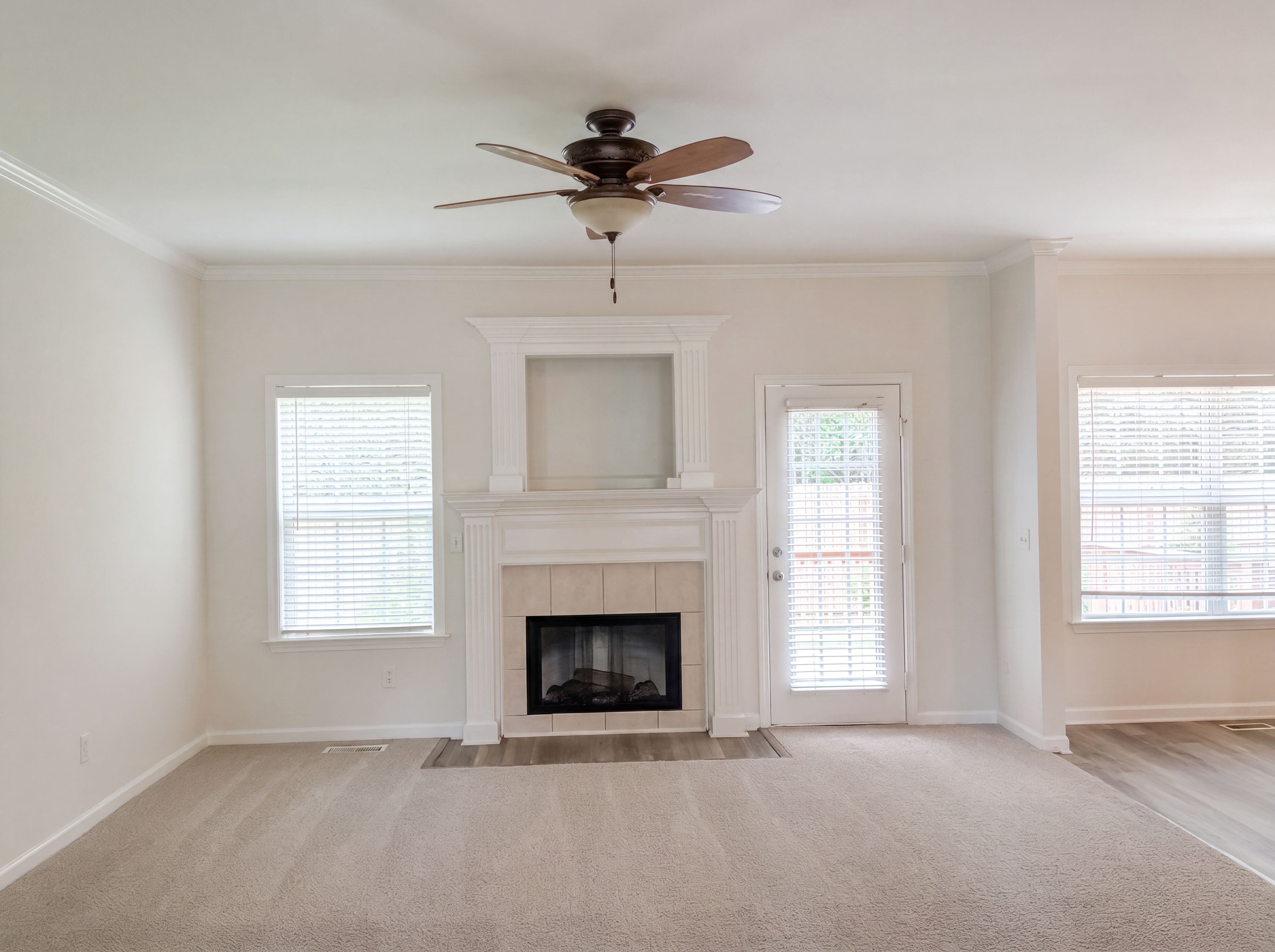 Photo 3 of 48 of 3227 Bilbrey Dr, Murfreesboro, TN