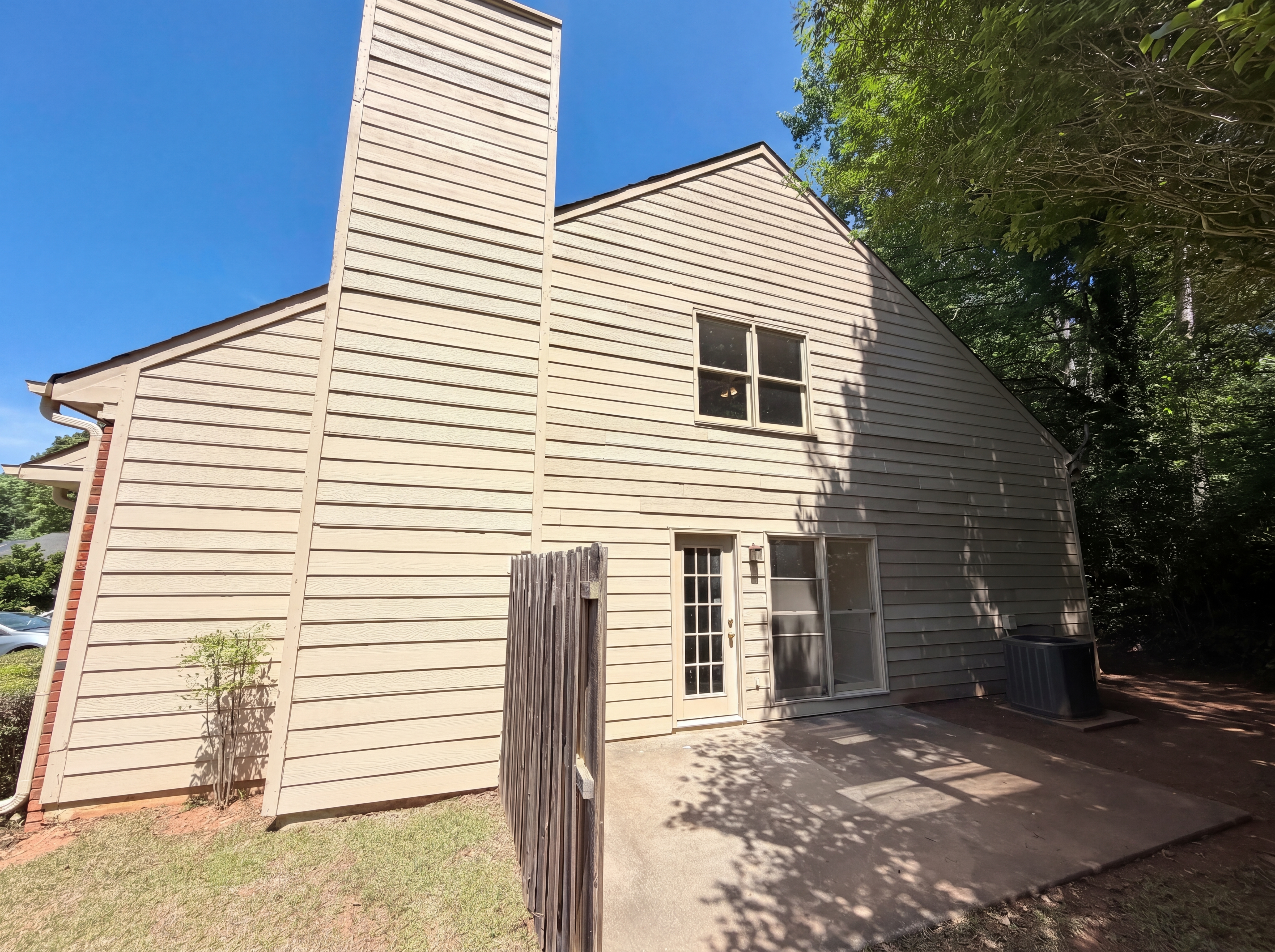 Photo 5 of 26 of 1150 Magnolia Way SE, Smyrna, GA
