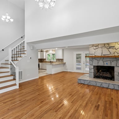 Property photo 3 of 916 Quail Ave