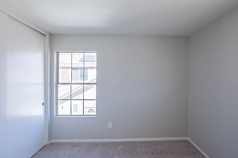 Photo 19 of 30 - 5621 El Palomino Dr, Jurupa Valley, CA 92509